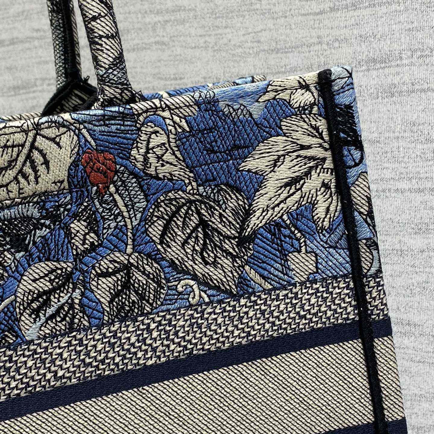 Dior Medium Dior Book Tote - 