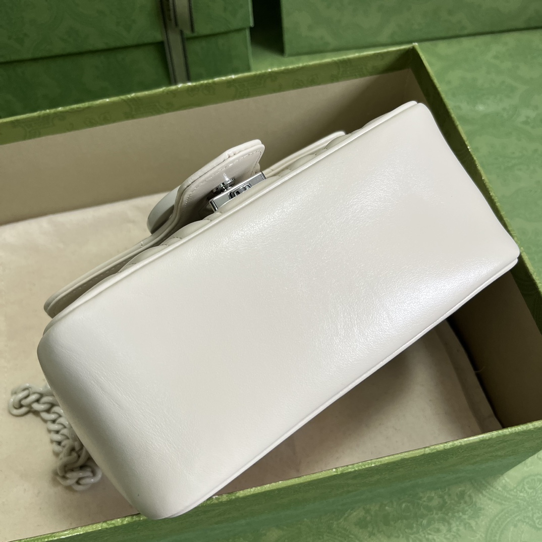 Gucci GG Marmont Matelasse Shoulder Bag  - 