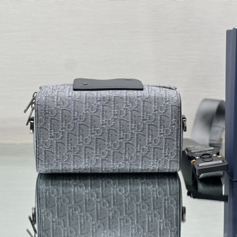 Dior Lingot 22 Bag - 