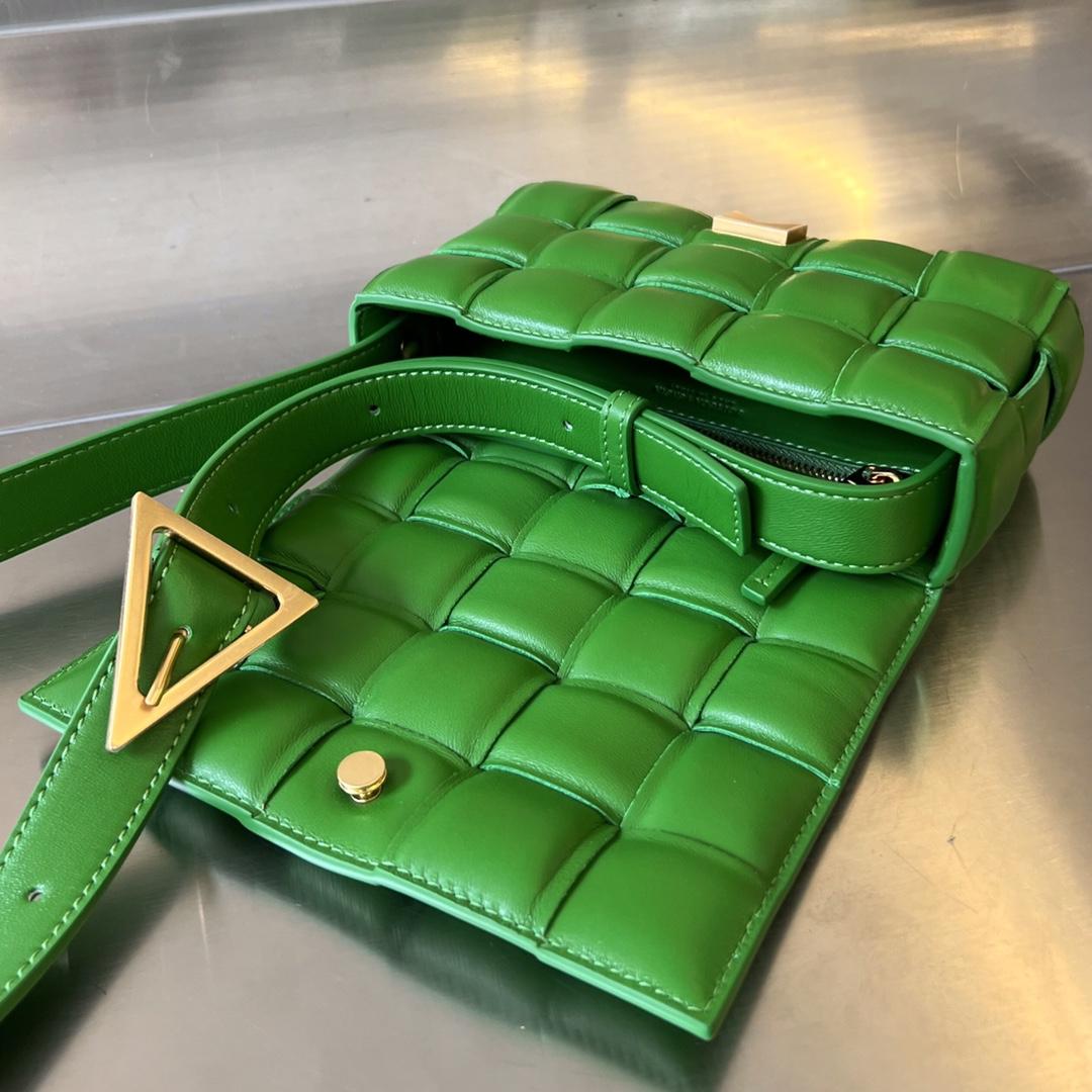 Bottega Veneta Small Padded Cassette - 