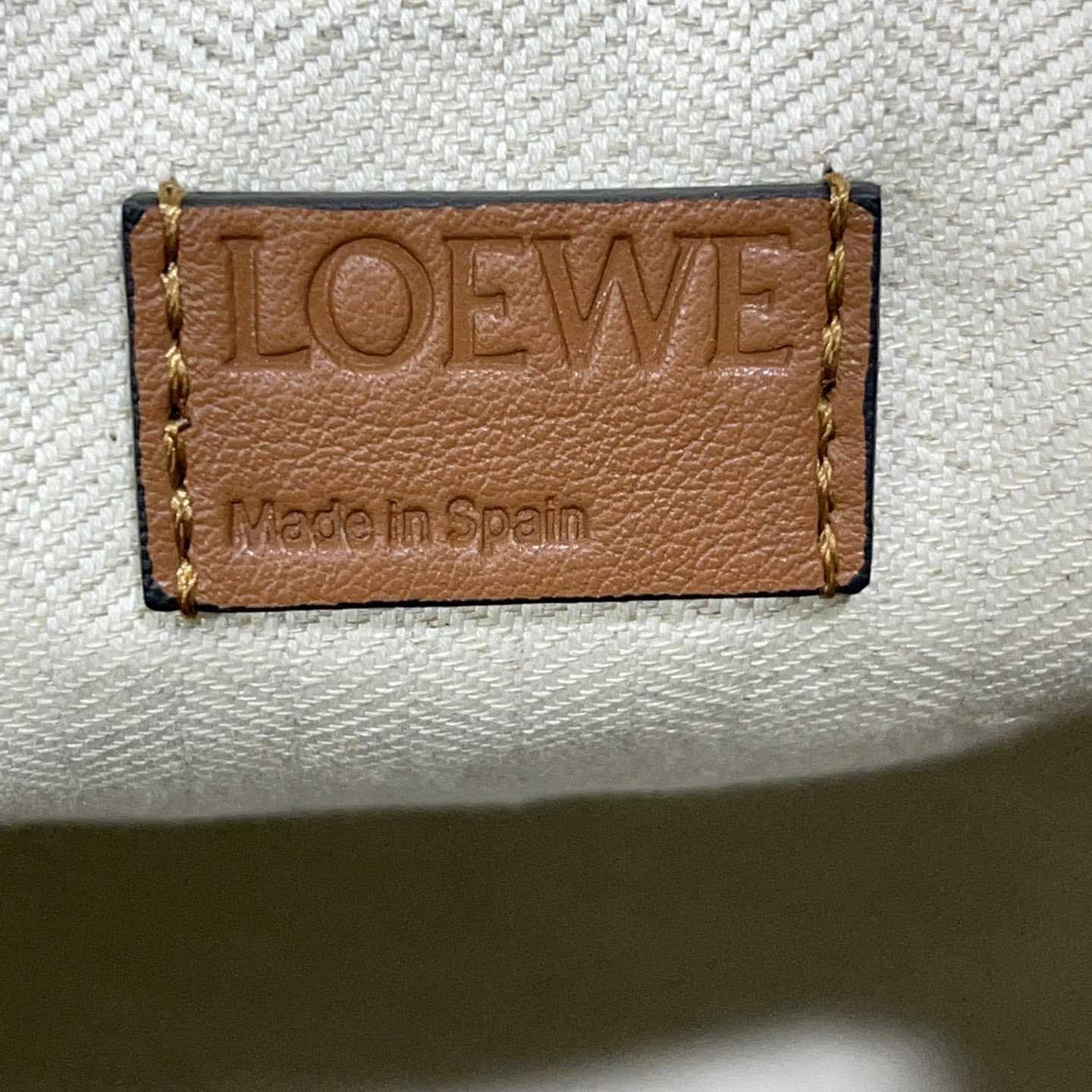 Loewe Cubi Crossbody Bag In Supple Smooth Calfskin And Jacquard - 