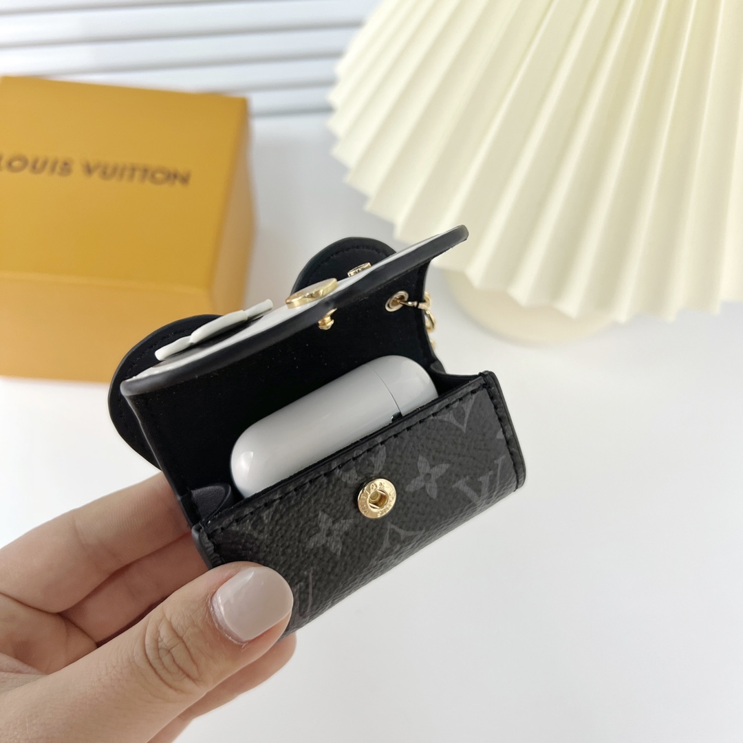 Louis Vuitton Panda Earpods Case    GI0861 - 