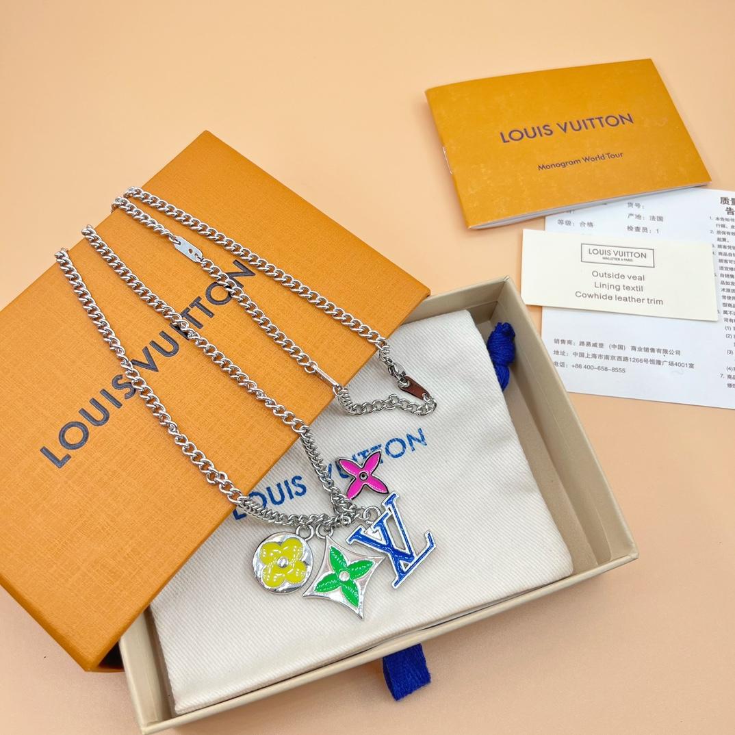 Louis Vuitton LV Instinct Necklace     M01125 - 