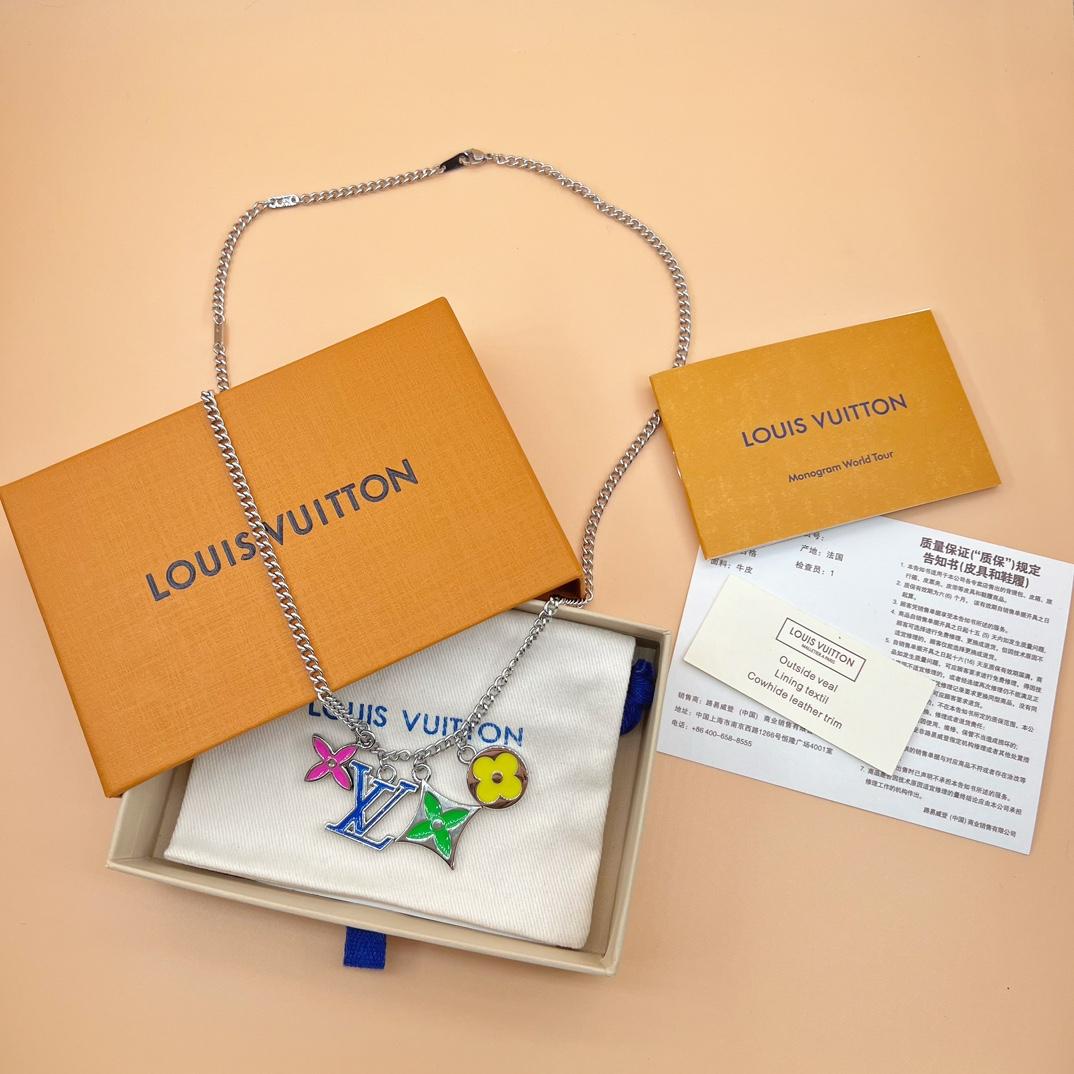 Louis Vuitton LV Instinct Necklace     M01125 - 