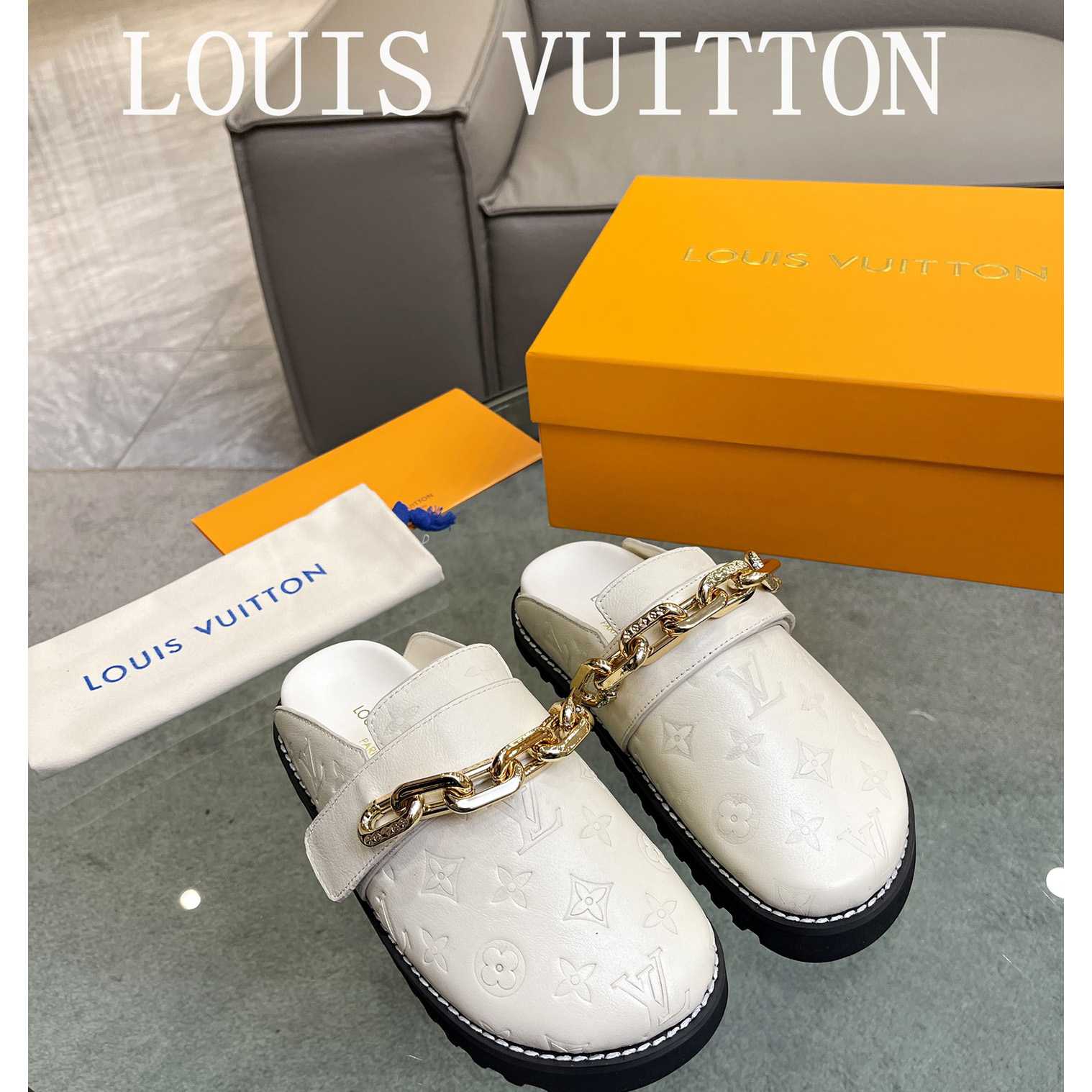 Louis Vuitton Lv Cosy Flat Comfort Clog         - 