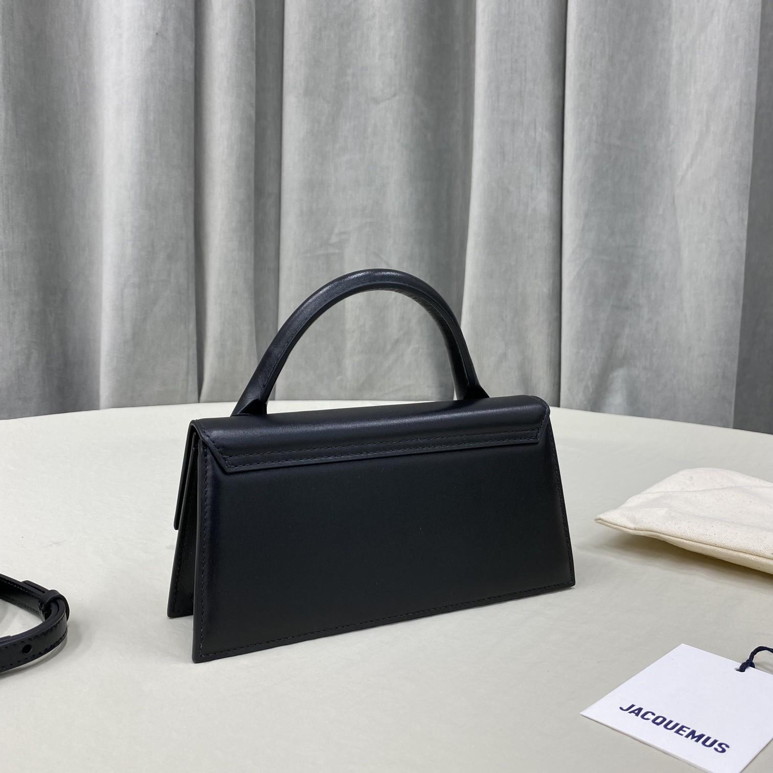 Jacquemus Le Chiquito Long Leather Handbag - 