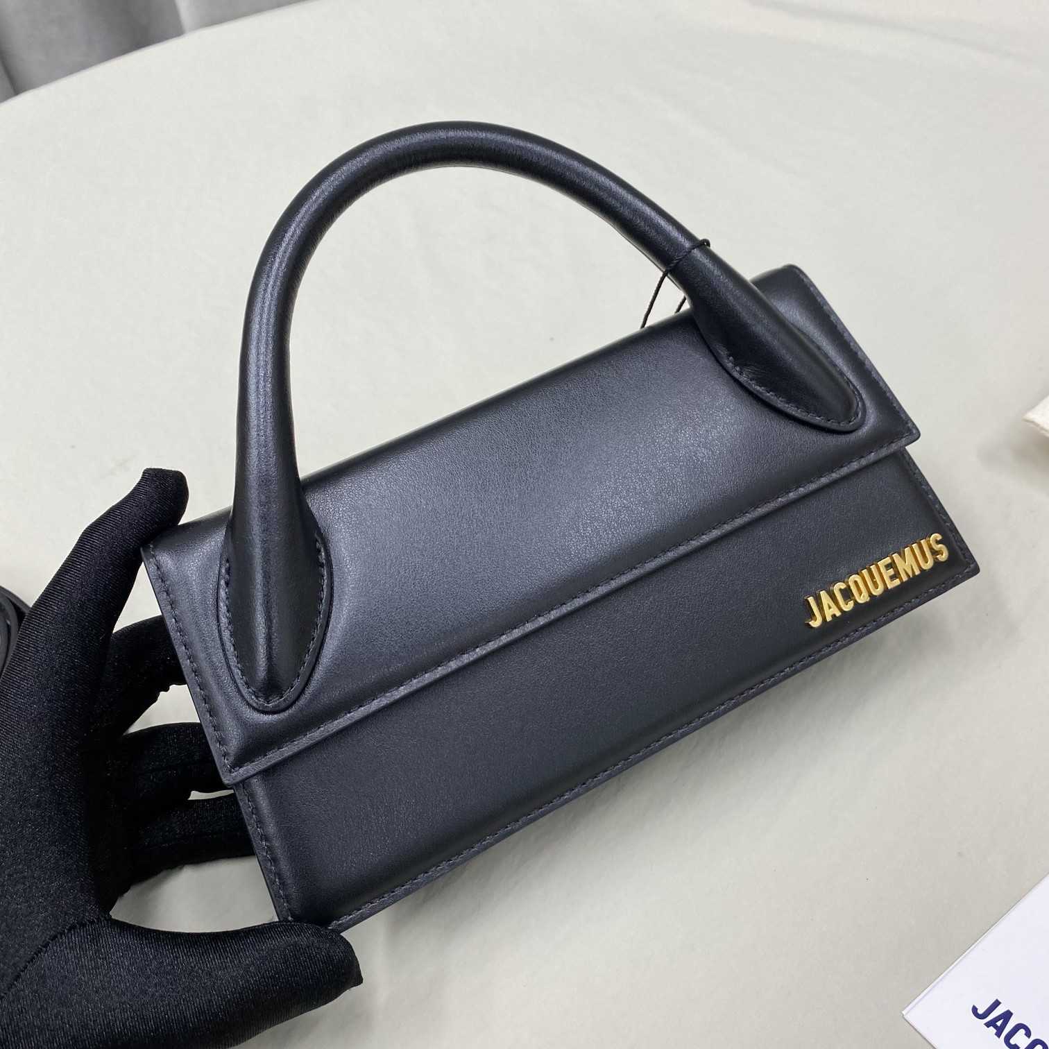 Jacquemus Le Chiquito Long Leather Handbag - 