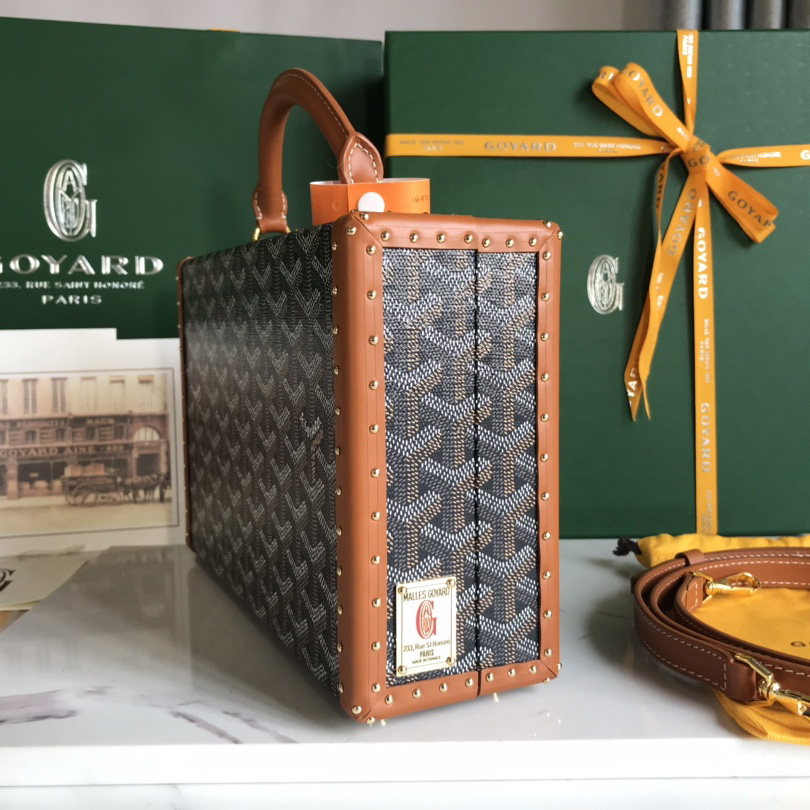 Goyard Grand Hôtel Trunk Bag  - 