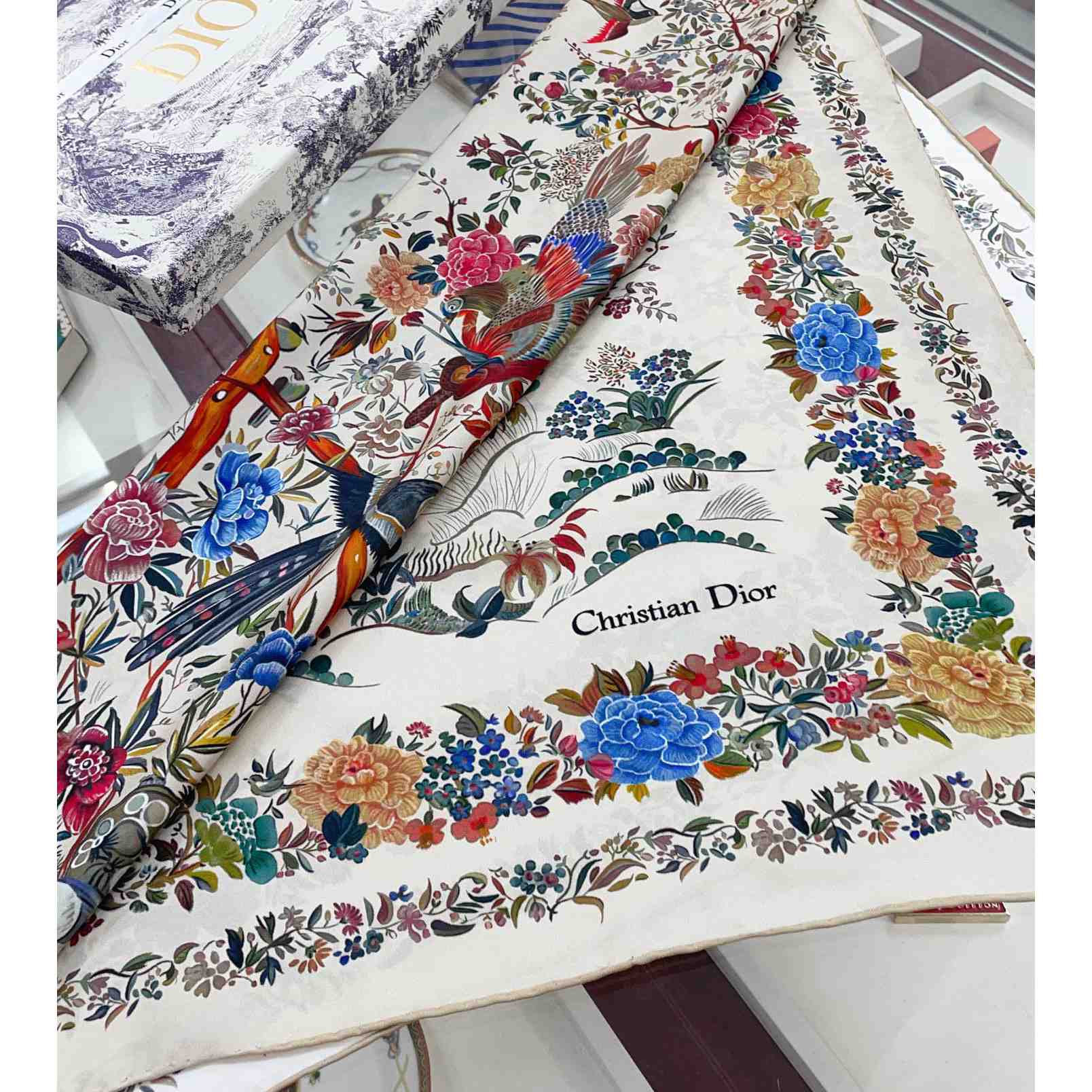 Dior Jardin d'Hiver 90 Square Scarf - DesignerGu