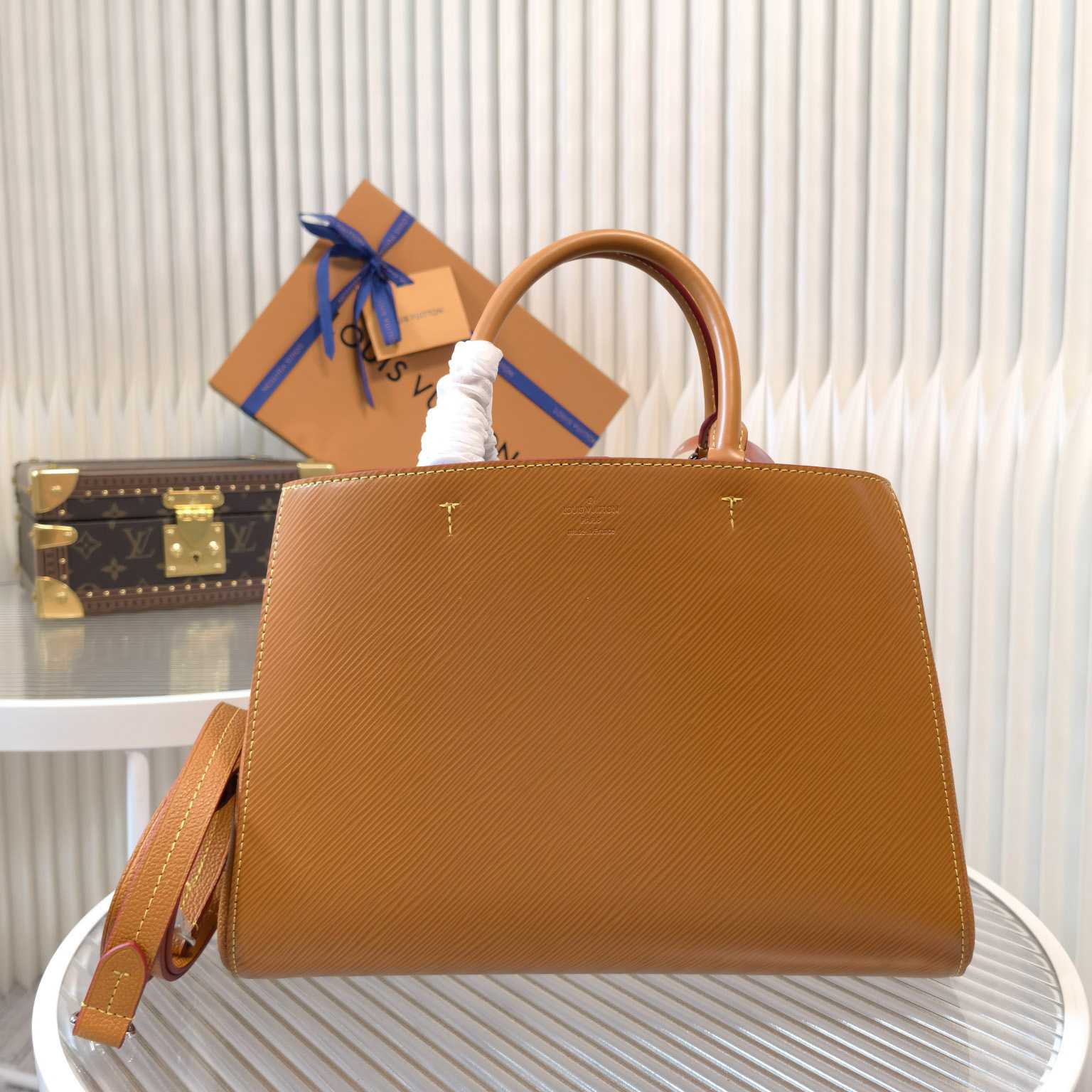 Louis Vuitton Marelle Tote MM    M59953 - 