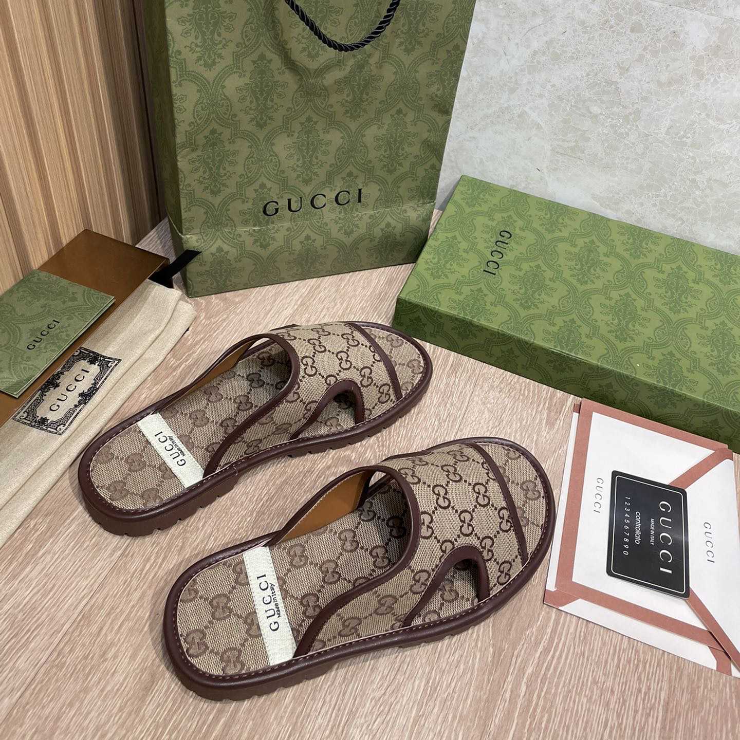 Gucci Sandals - 