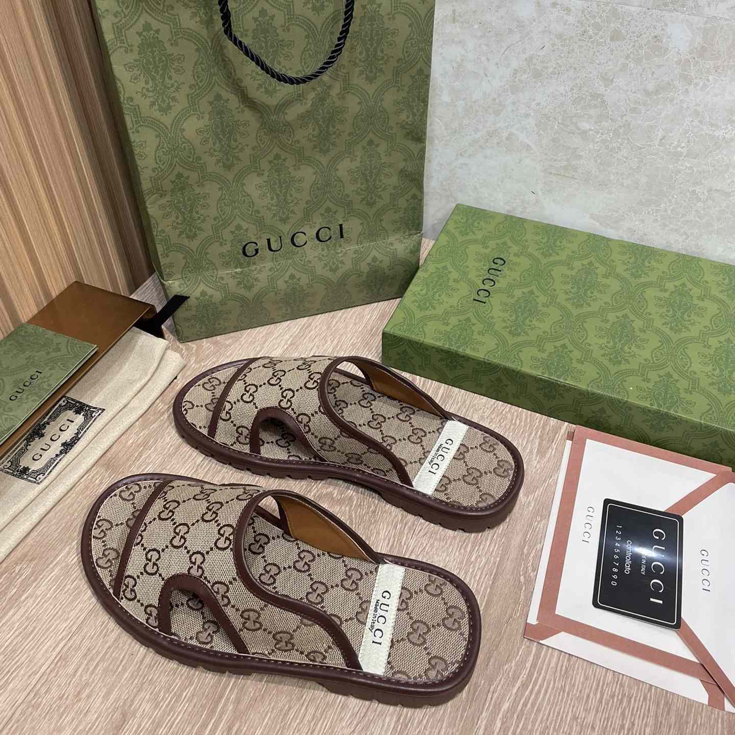 Gucci Sandals - 