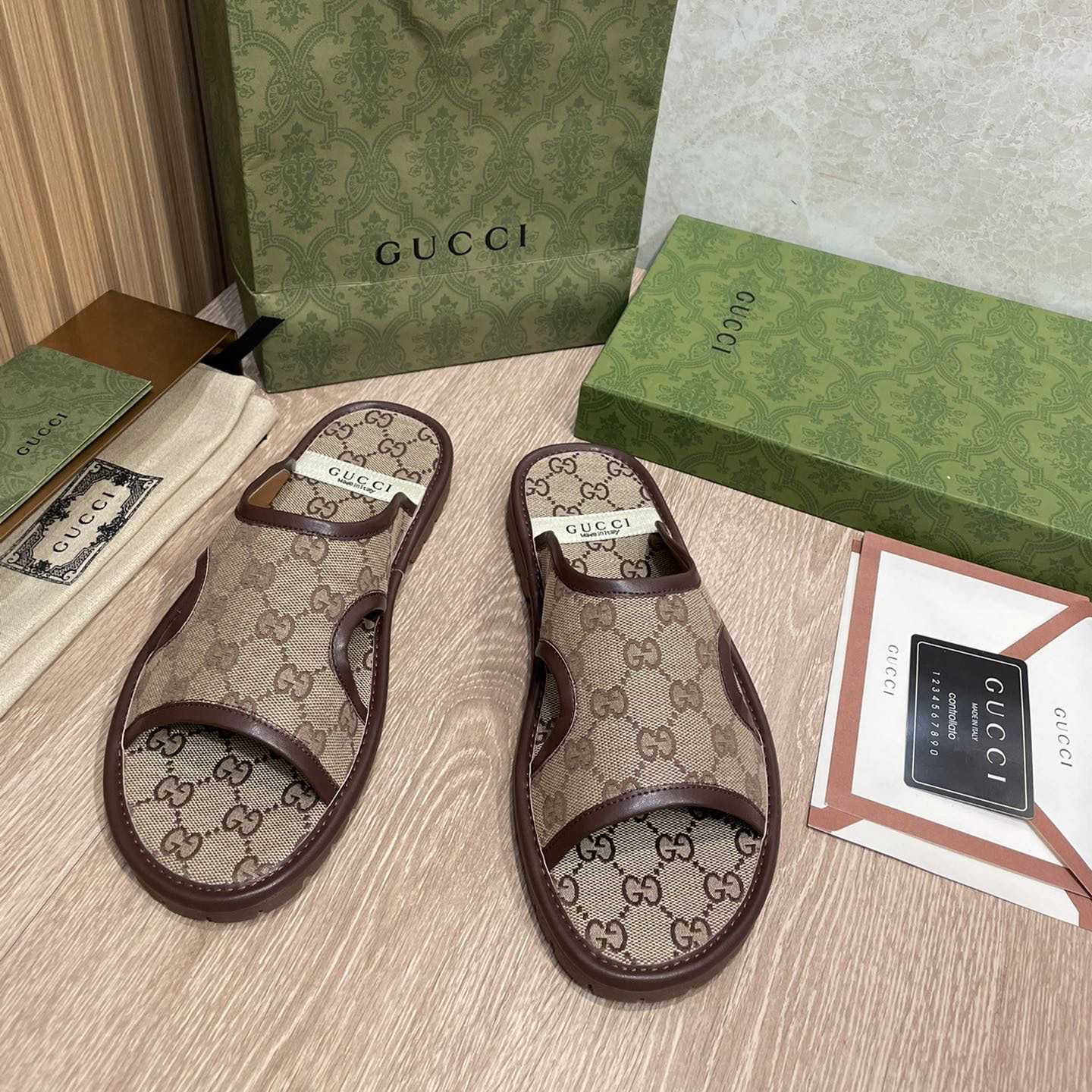 Gucci Sandals - 