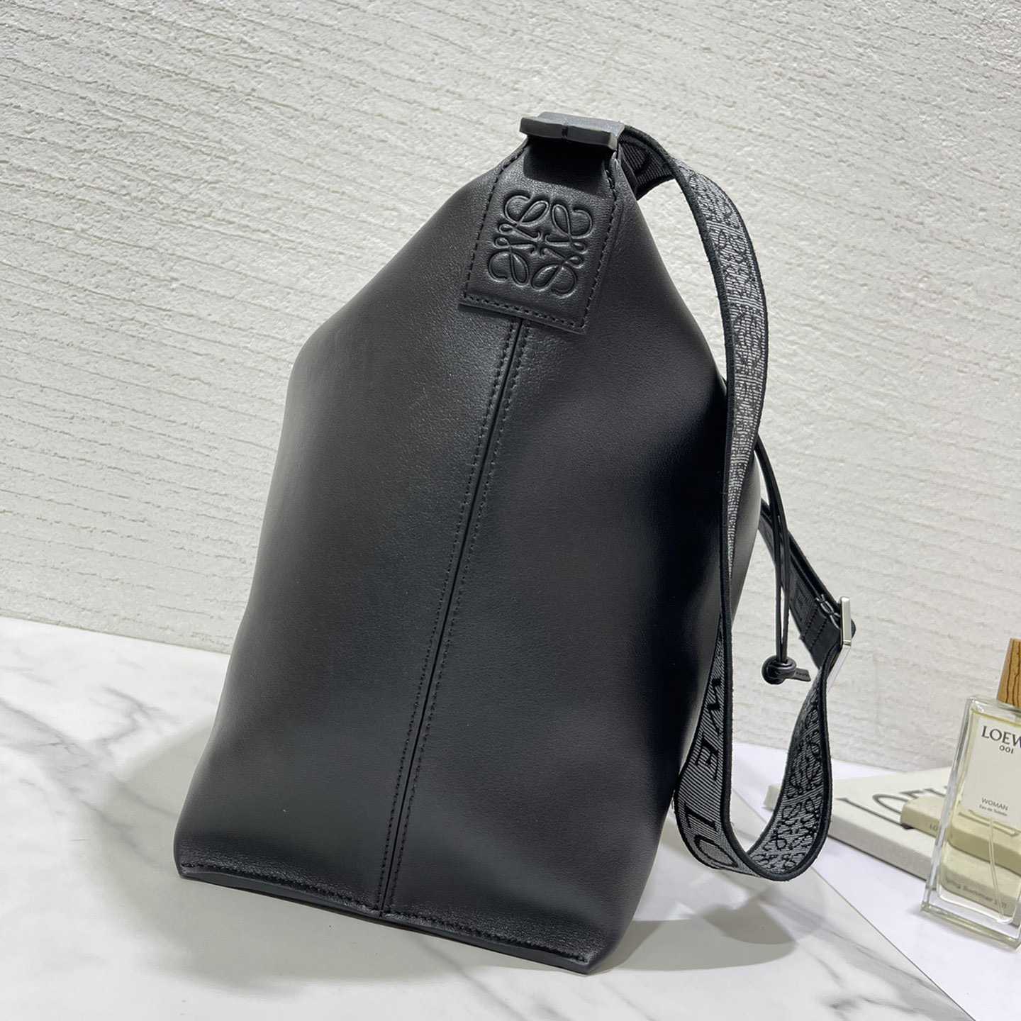 Loewe Cubi Crossbody Bag In Supple Smooth Calfskin And Jacquard - 