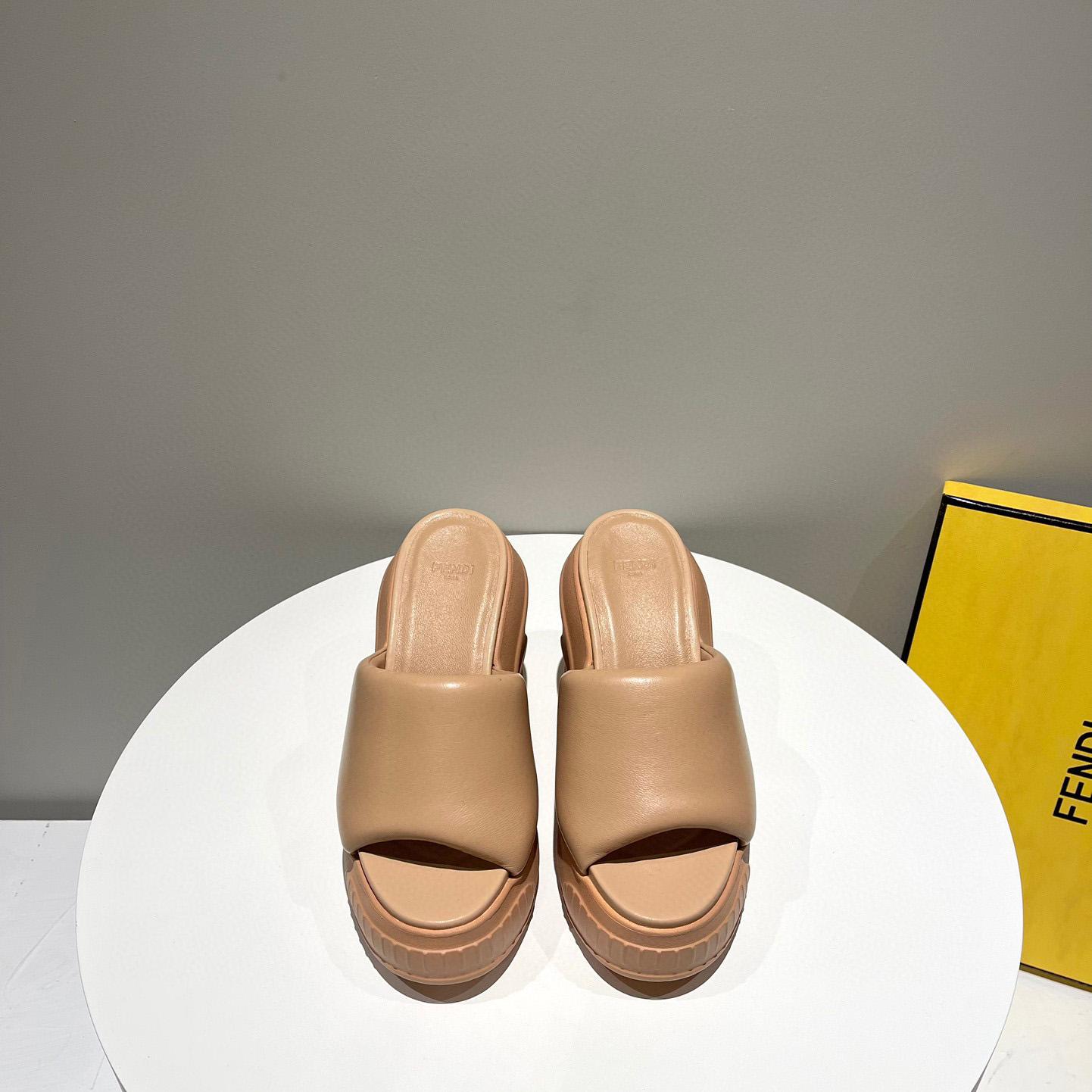 Fendi Fashion Show Beige Nappa Leather Slides - 