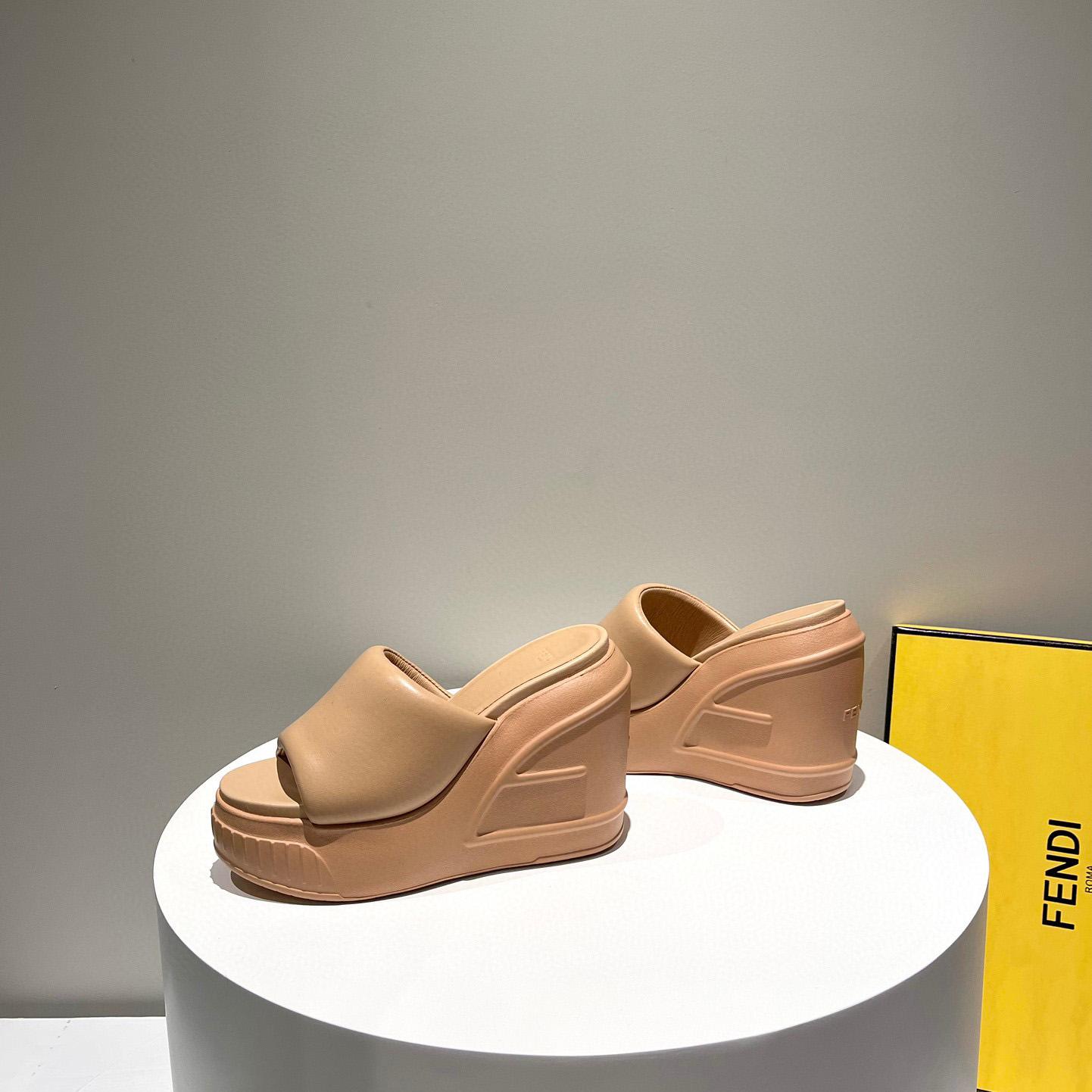 Fendi Fashion Show Beige Nappa Leather Slides - 