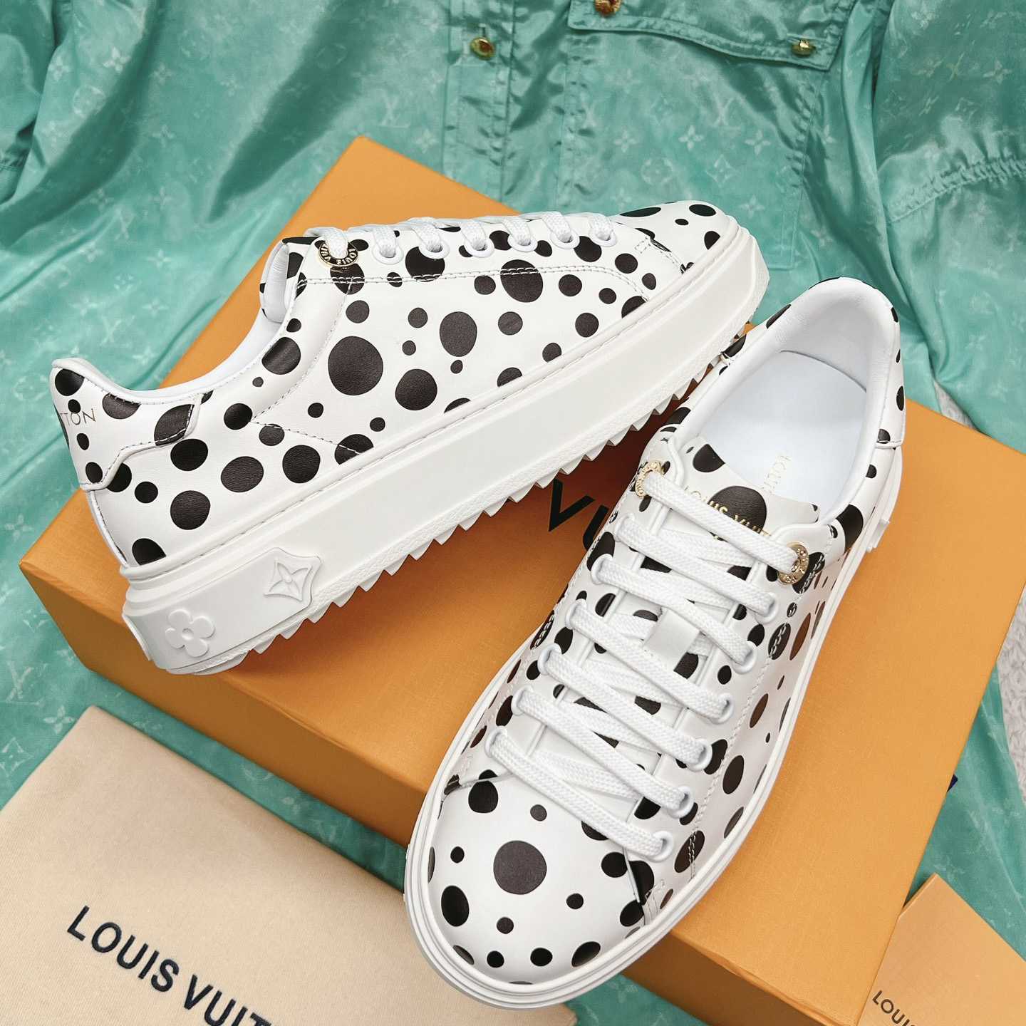 Louis Vuitton Time Out Sneaker (upon uk size)  1AB9VH - 