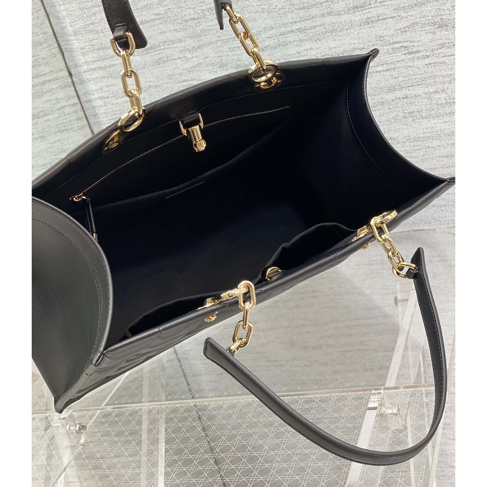 Dior Medium Dior Essential Tote Bag  - 