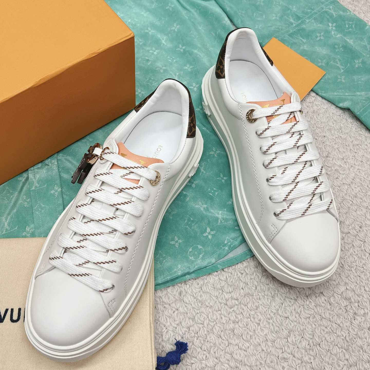 Louis Vuitton Time Out Sneaker (upon uk size)  1ABB4F - 