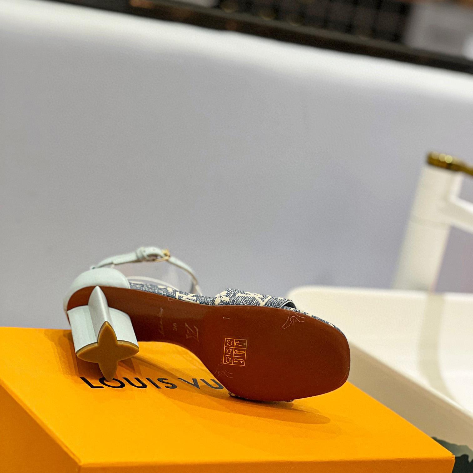 Louis Vuitton Silhouette Sandal     1AAZT5 - 