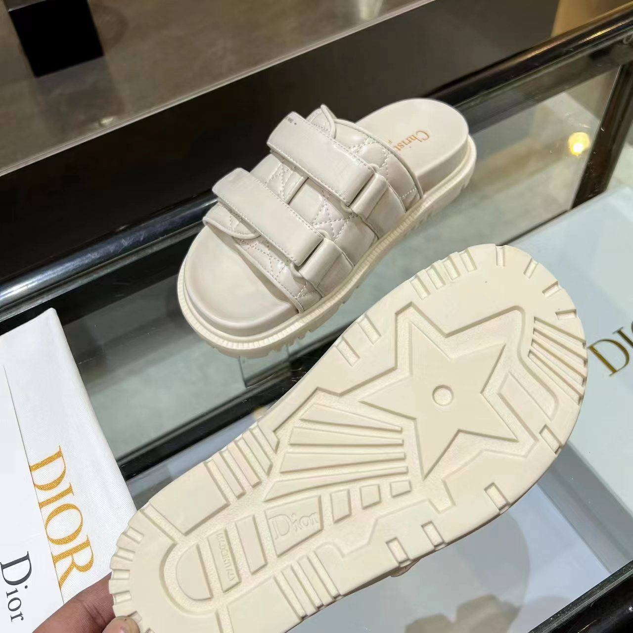 Dior Evolution Slide - 