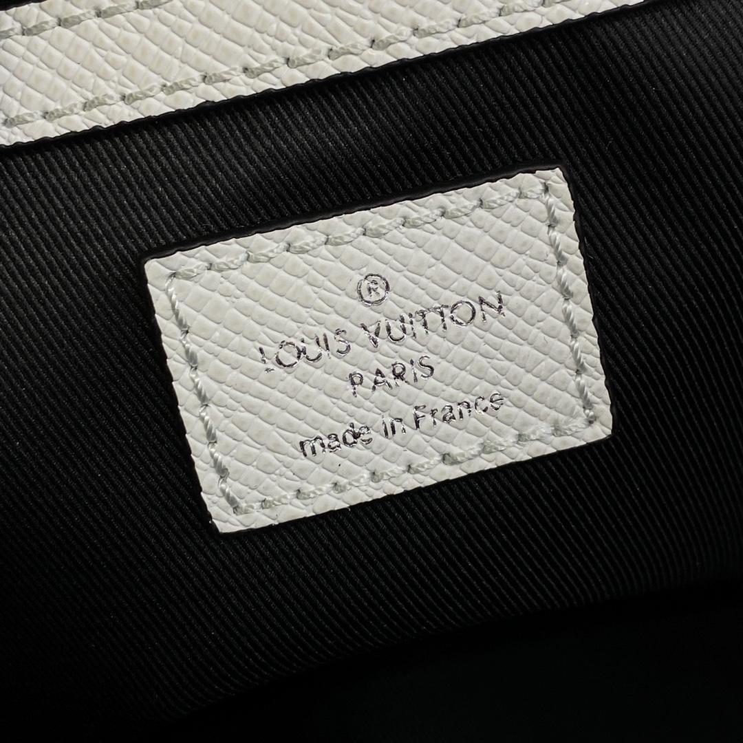 Louis Vuitton Weekend Tote NM(44 x 33 x 18cm)  M30919 - 