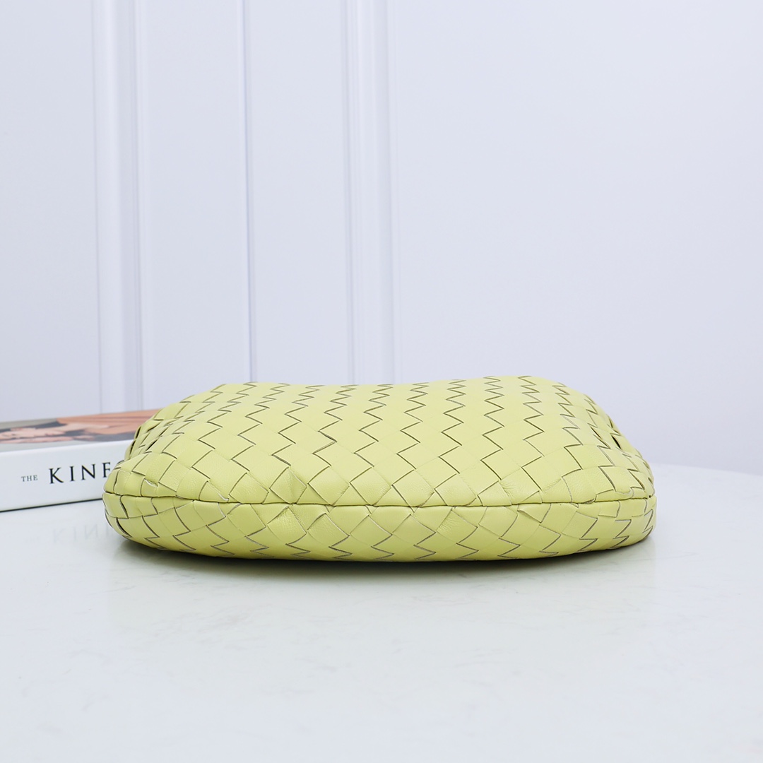 Bottega Veneta Teen Jodie - DesignerGu