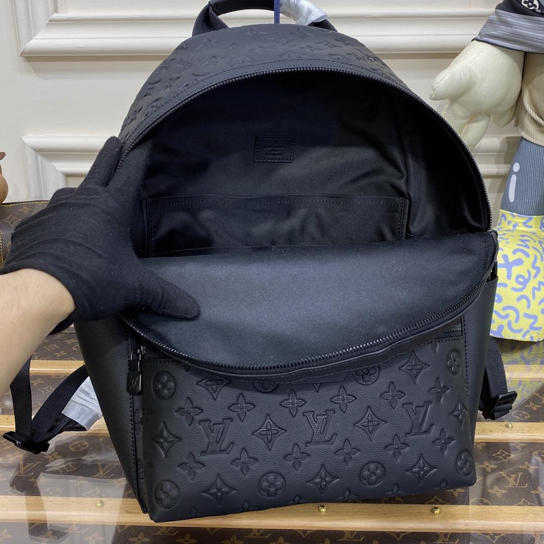 Louis Vuitton Discovery Backpack (29*38*20cm)    M46553 - 