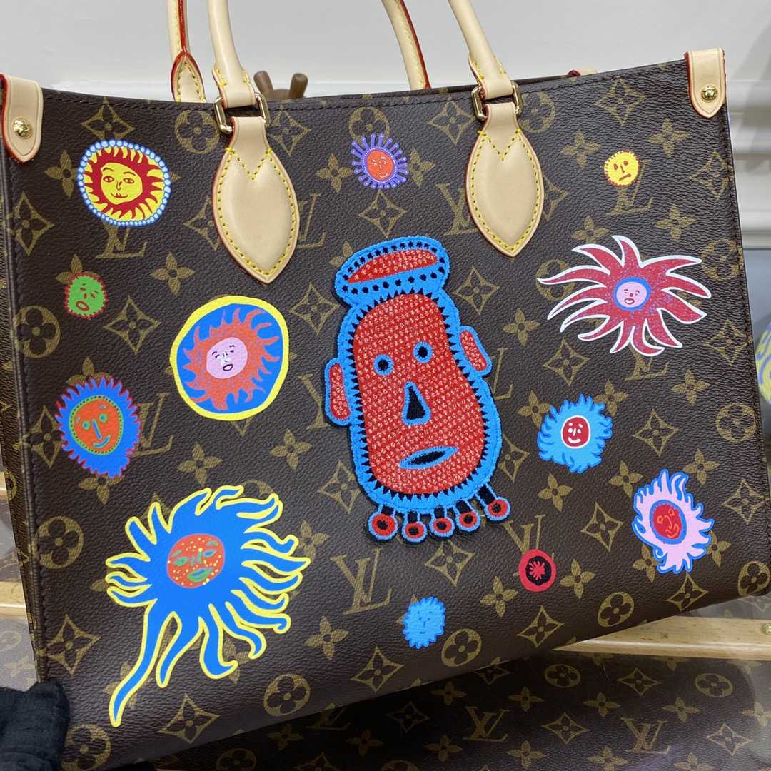 Louis Vuitton LV x YK OnTheGo MM(35 x 27 x 14cm)  M46429 - 