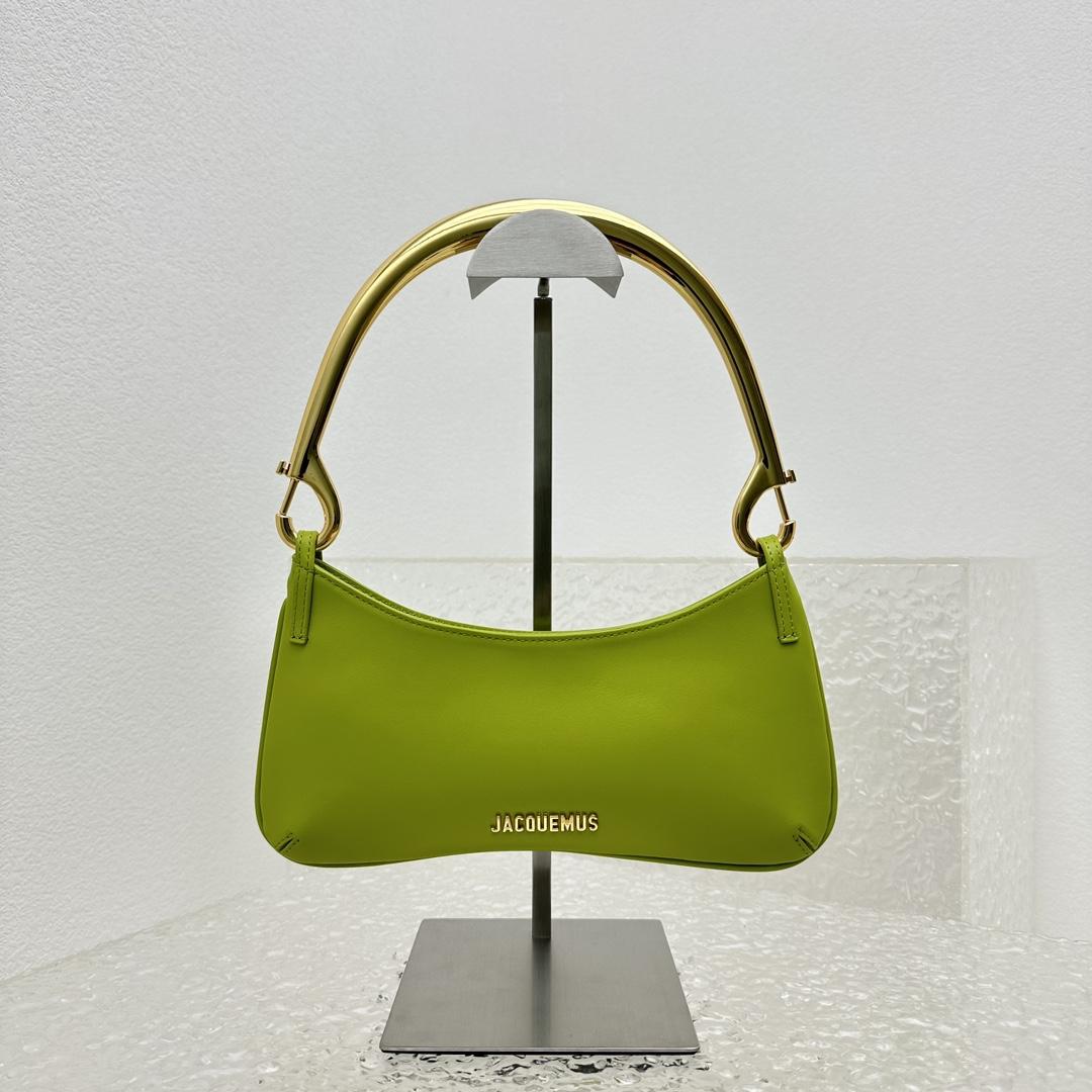 Jacquemus Le Bisou Mousqueton Carabiner Strap Shoulder Bag - DesignerGu