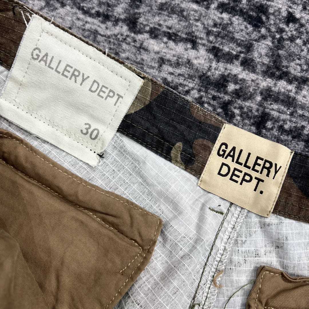 Gallery Dept G Patch Camo Cargo Shorts   629 - DesignerGu