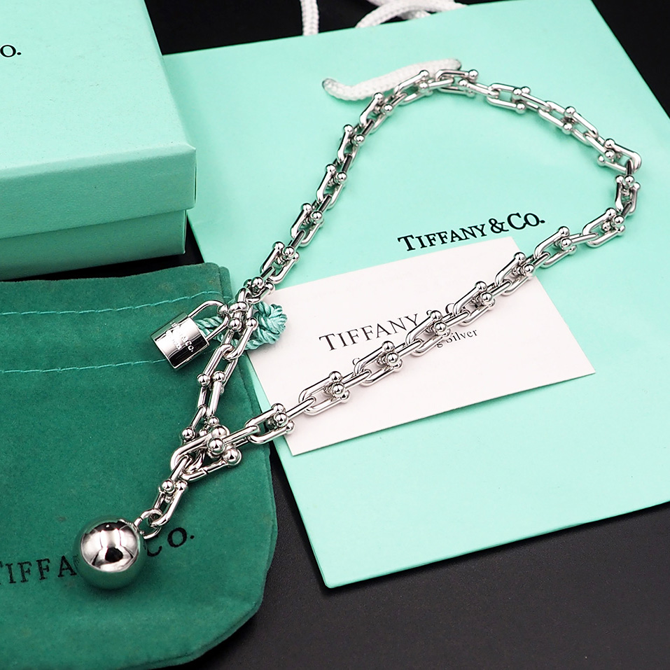 Tiffany&CO Small Wrap Bracelet - 