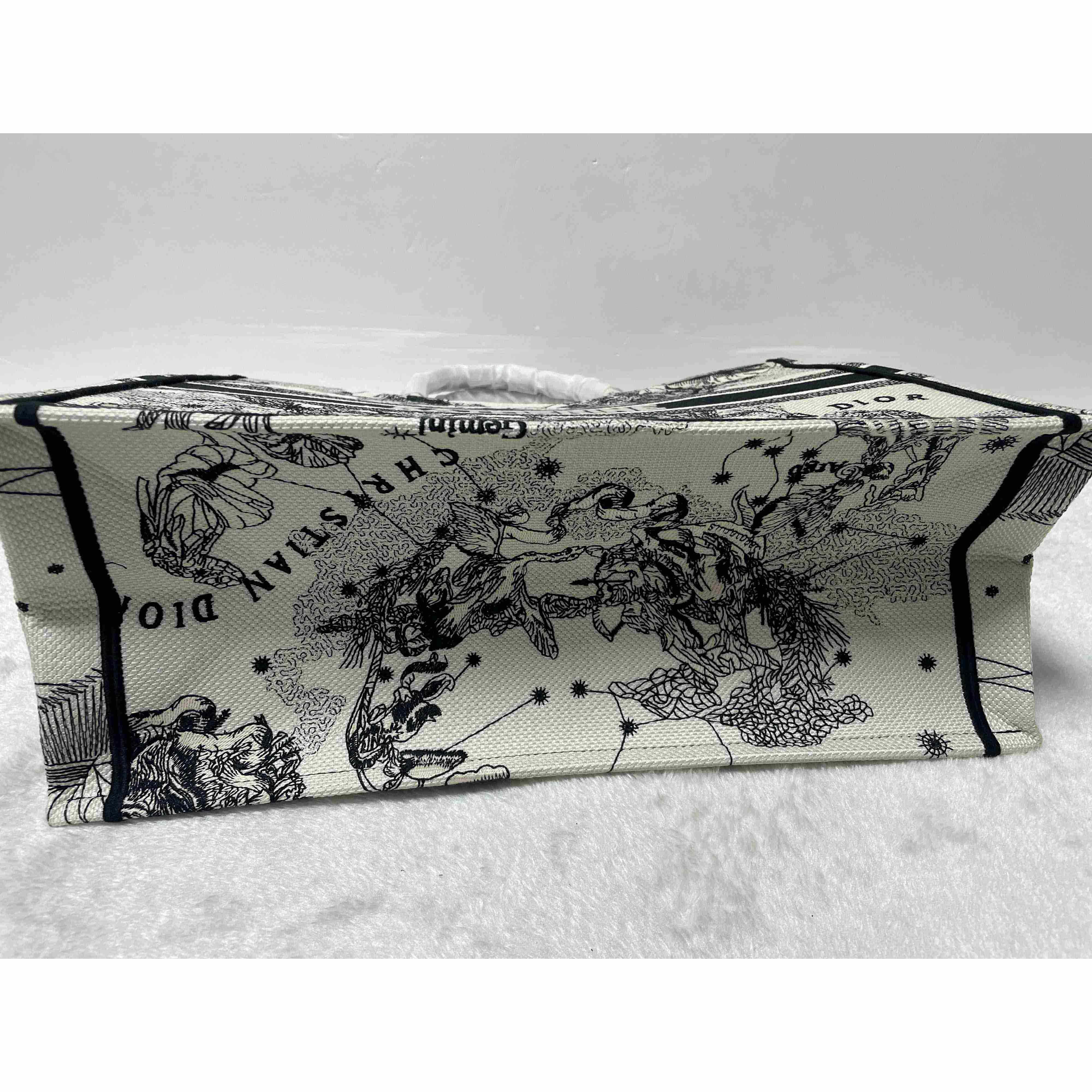 Dior Oblique Embroidered Book Tote(41.5-25-18cm) (50% Off Sale) pb139 - DesignerGu