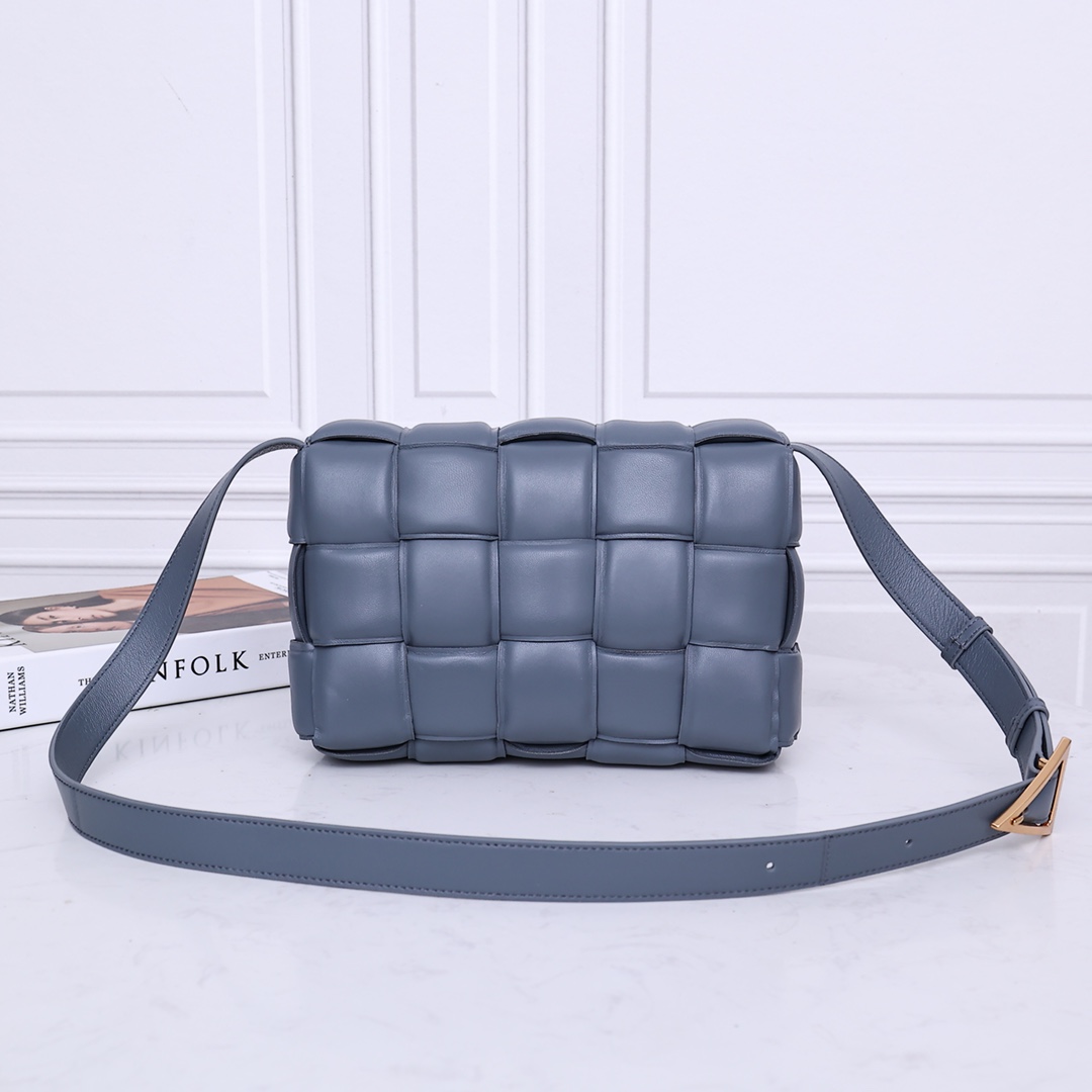 Bottega Veneta Padded Cassette - 