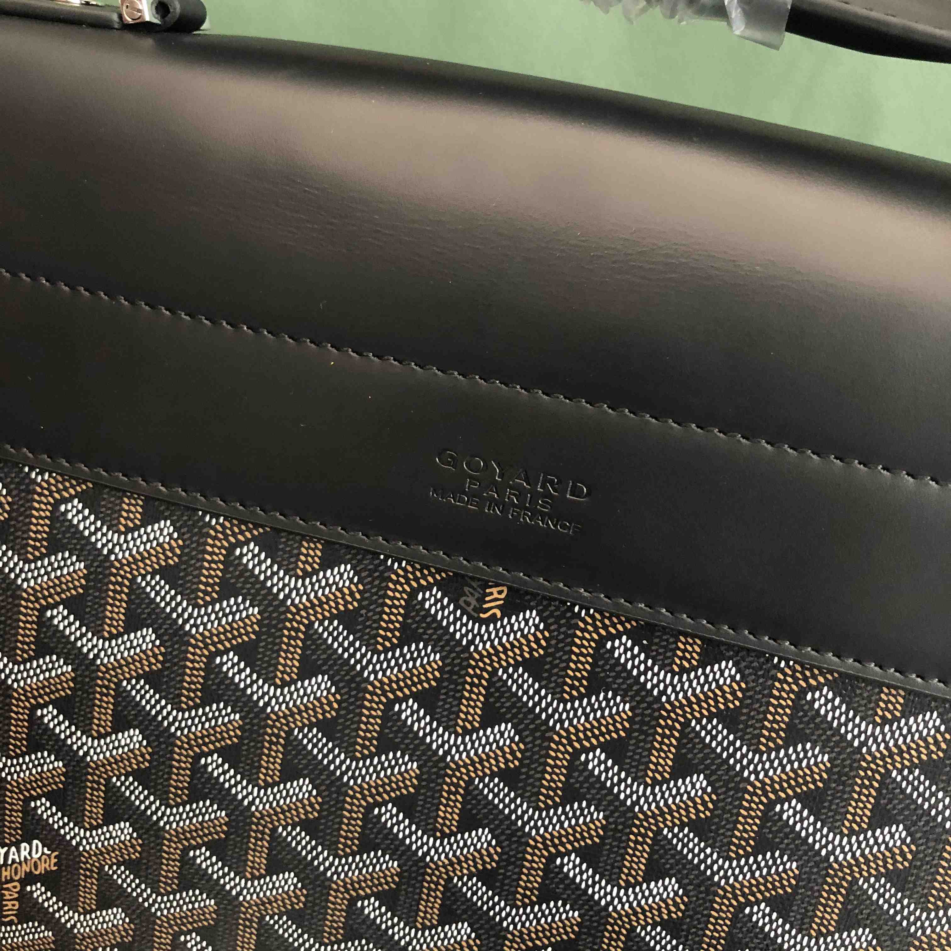 Goyard Citadin PM Messenger Bag  (38-26-8cm) - 