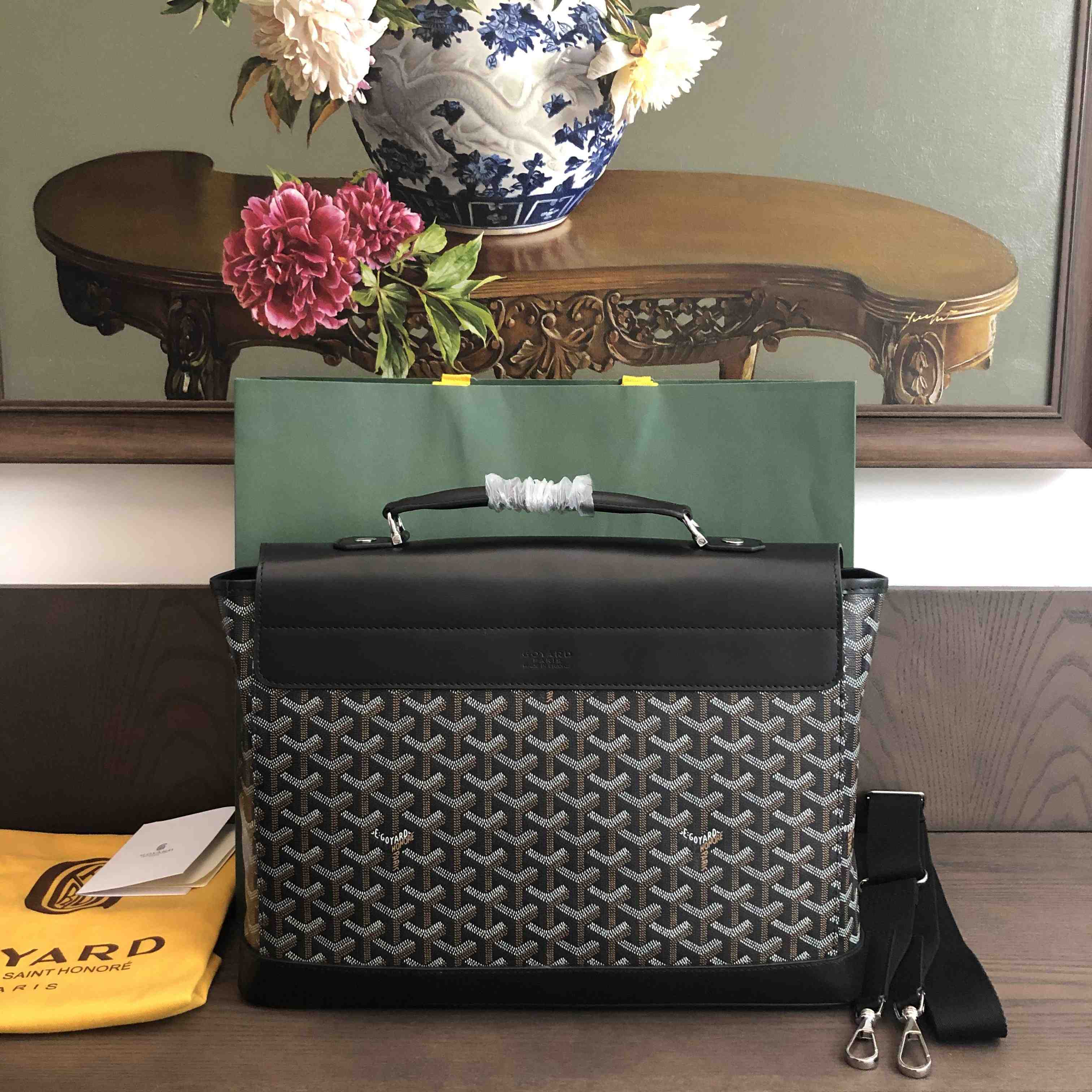Goyard Citadin PM Messenger Bag  (38-26-8cm) - 