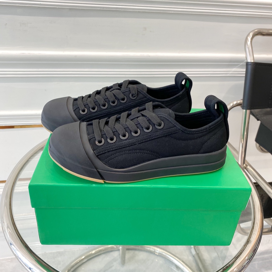 Bottega Veneta Vulcan Sneaker - 