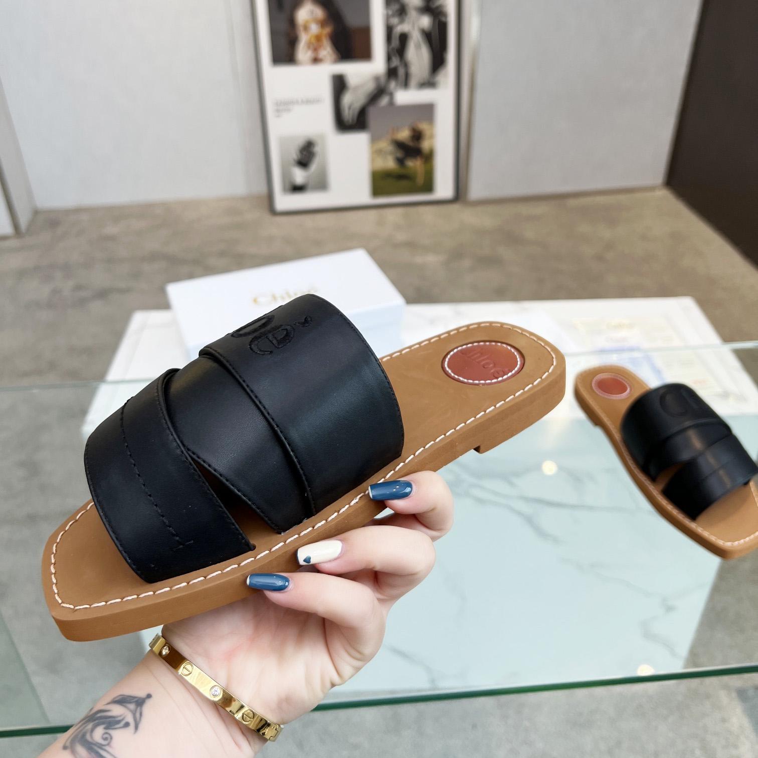 Chloe Woody Flat Mule - 
