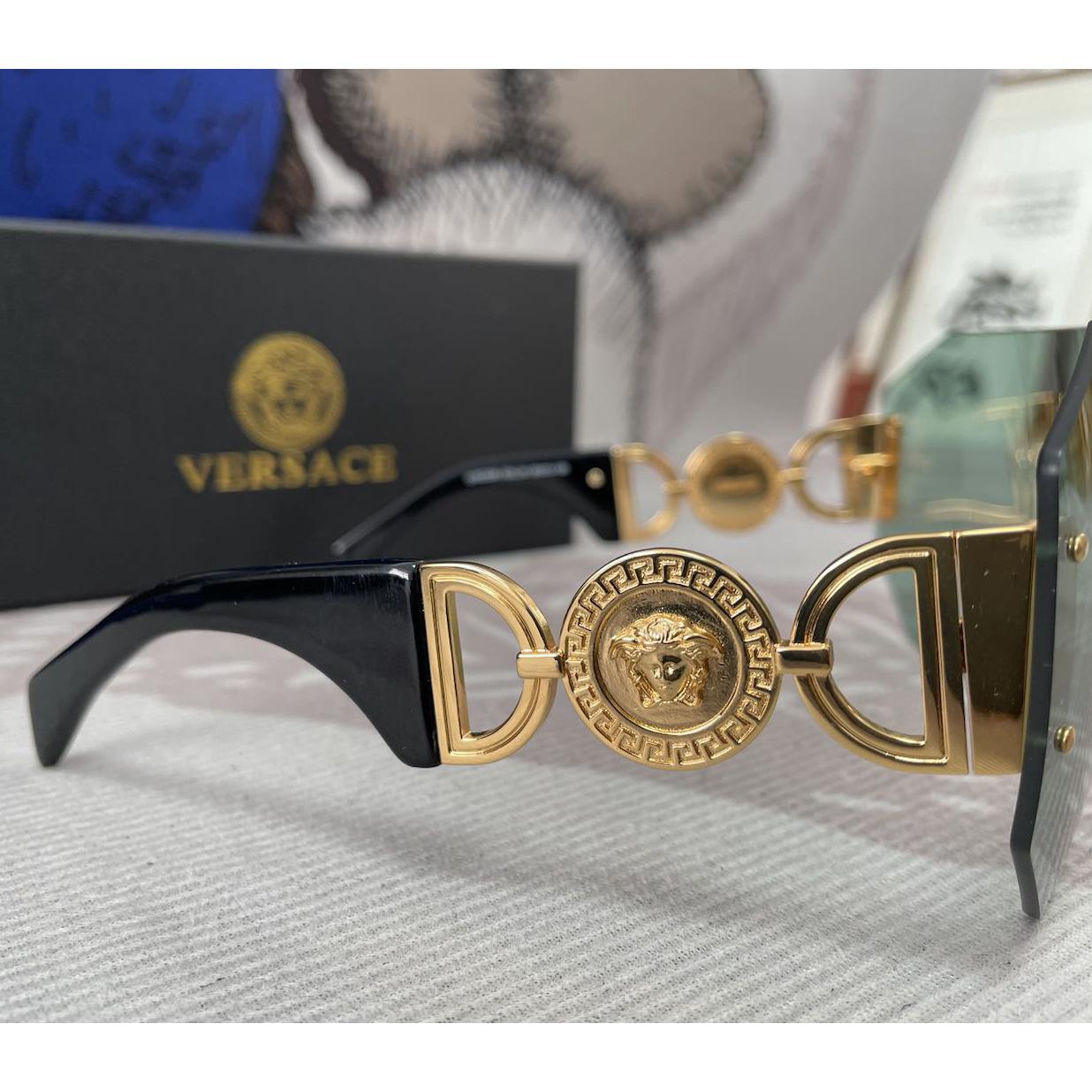 Versace Medusa Biggie Mask Sunglasses   VE2258 - 