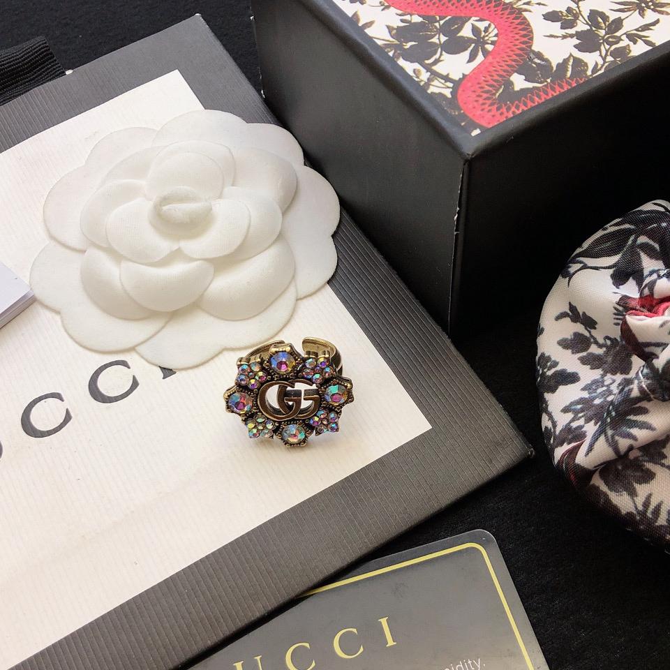 Gucci Double G Crystal Flower Ring - 