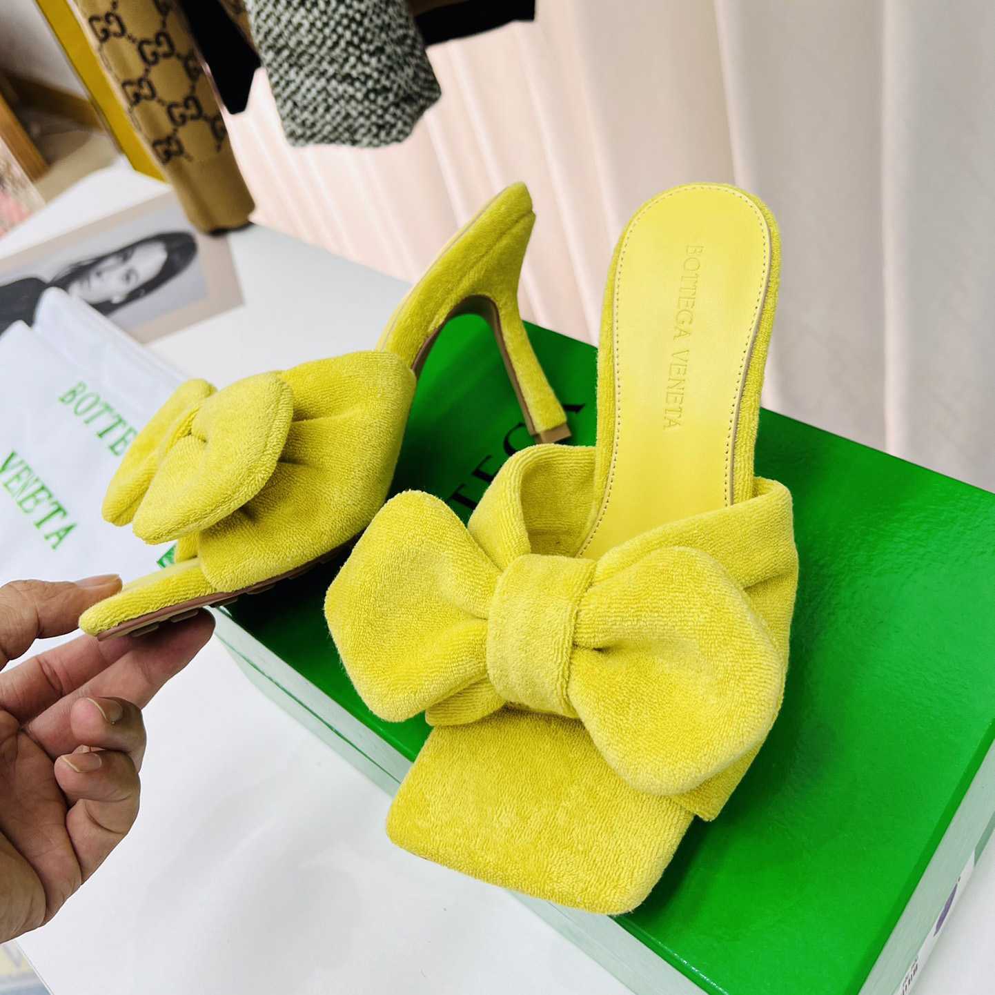 Bottega Veneta Yellow Heeled Sandals - 