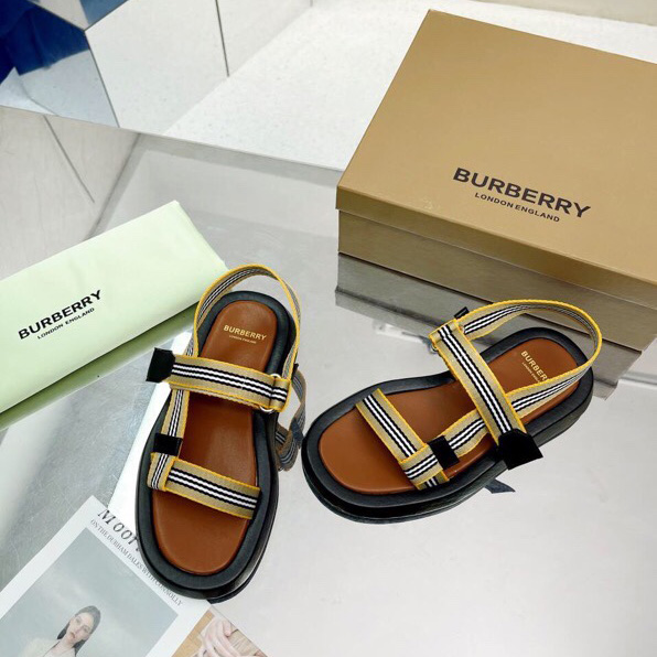 Burberry Icon Stripe Flat Sandals - 