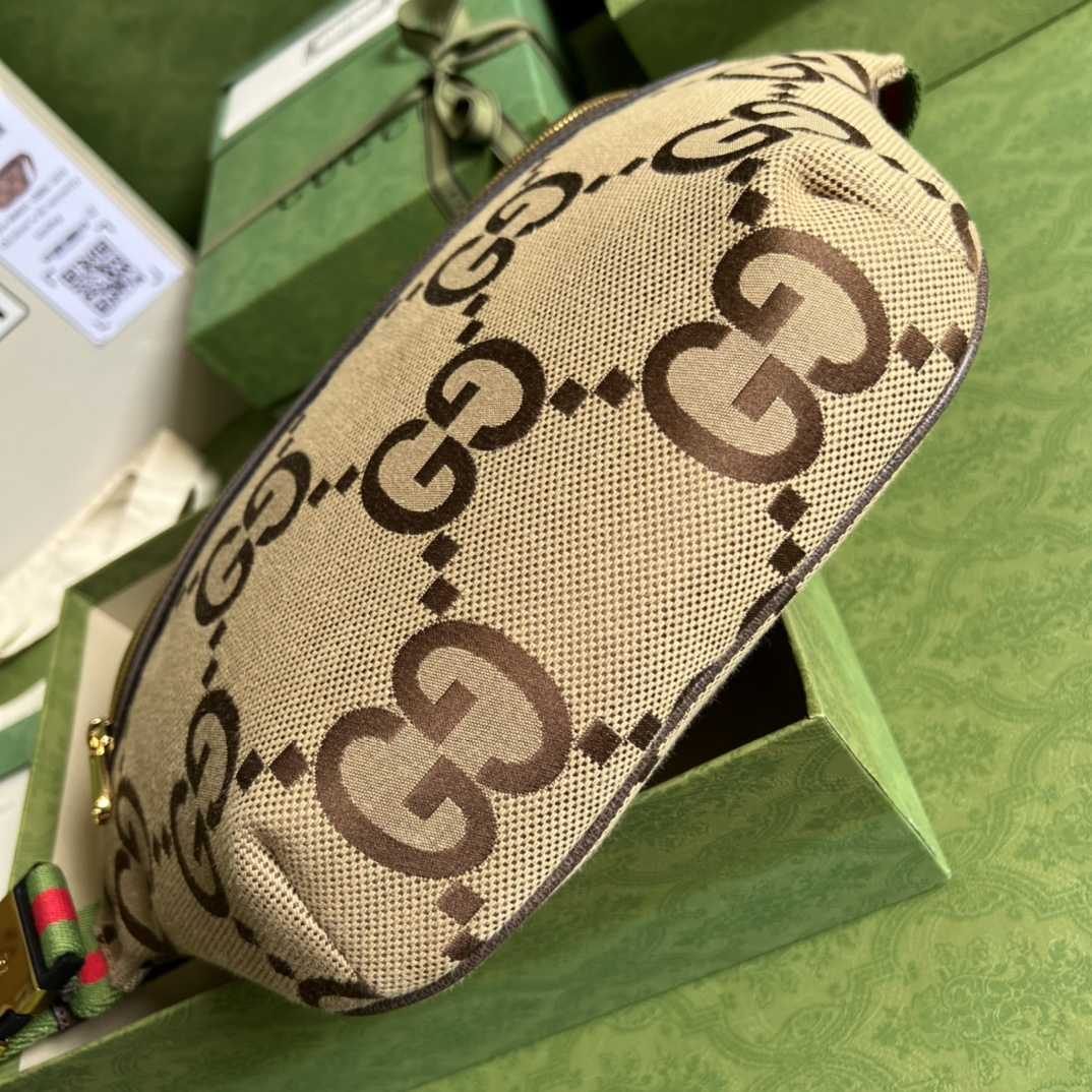 Gucci Jumbo GG Belt Bag(39x 17x 4cm) - 