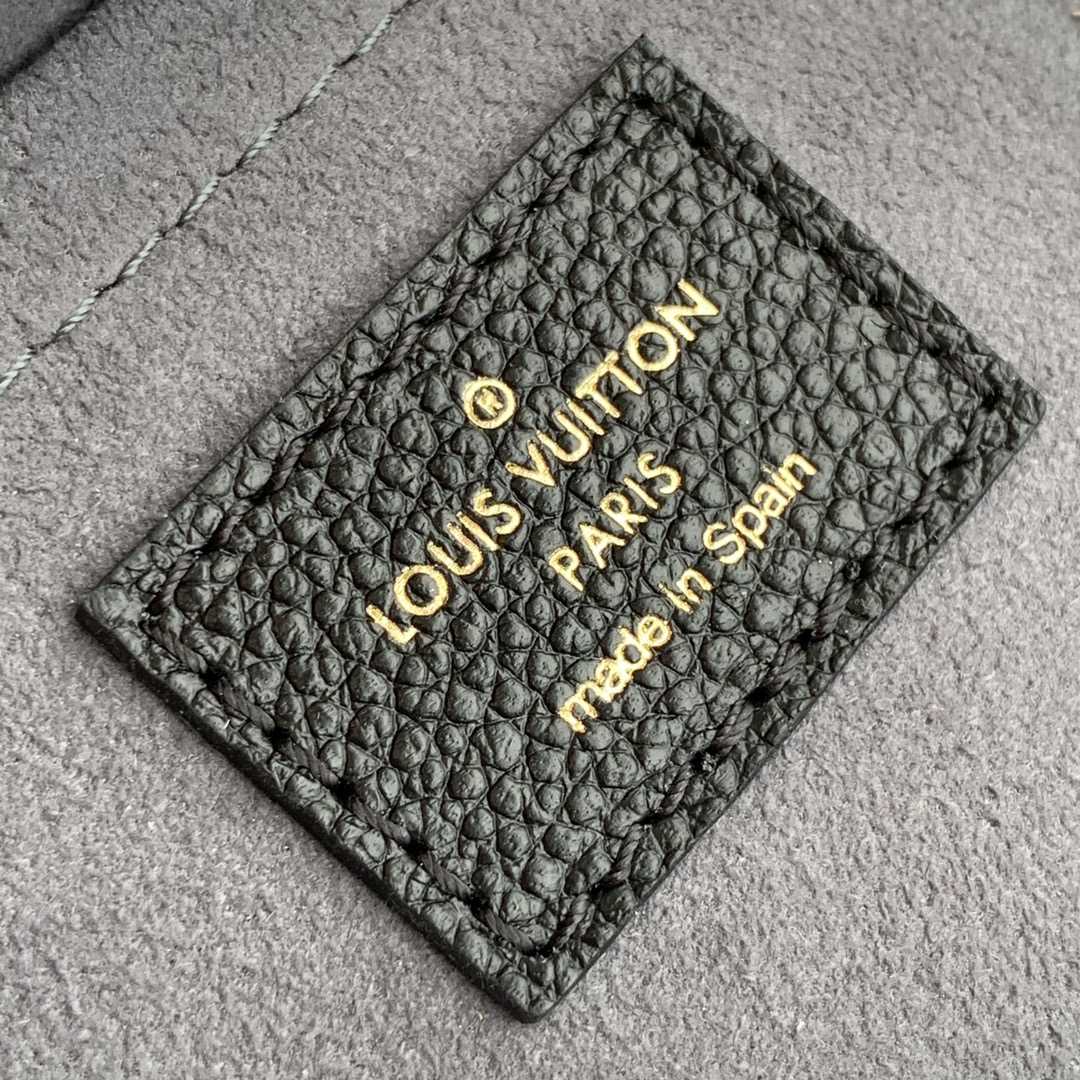 Louis Vuitton Multi Pochette Accessoires   (24 x 13.5 x 4cm) M57631 - 