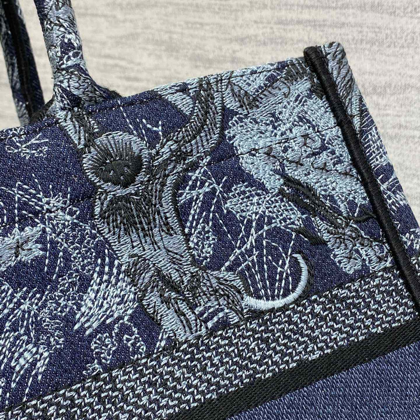 Dior Medium Dior Book Tote - 