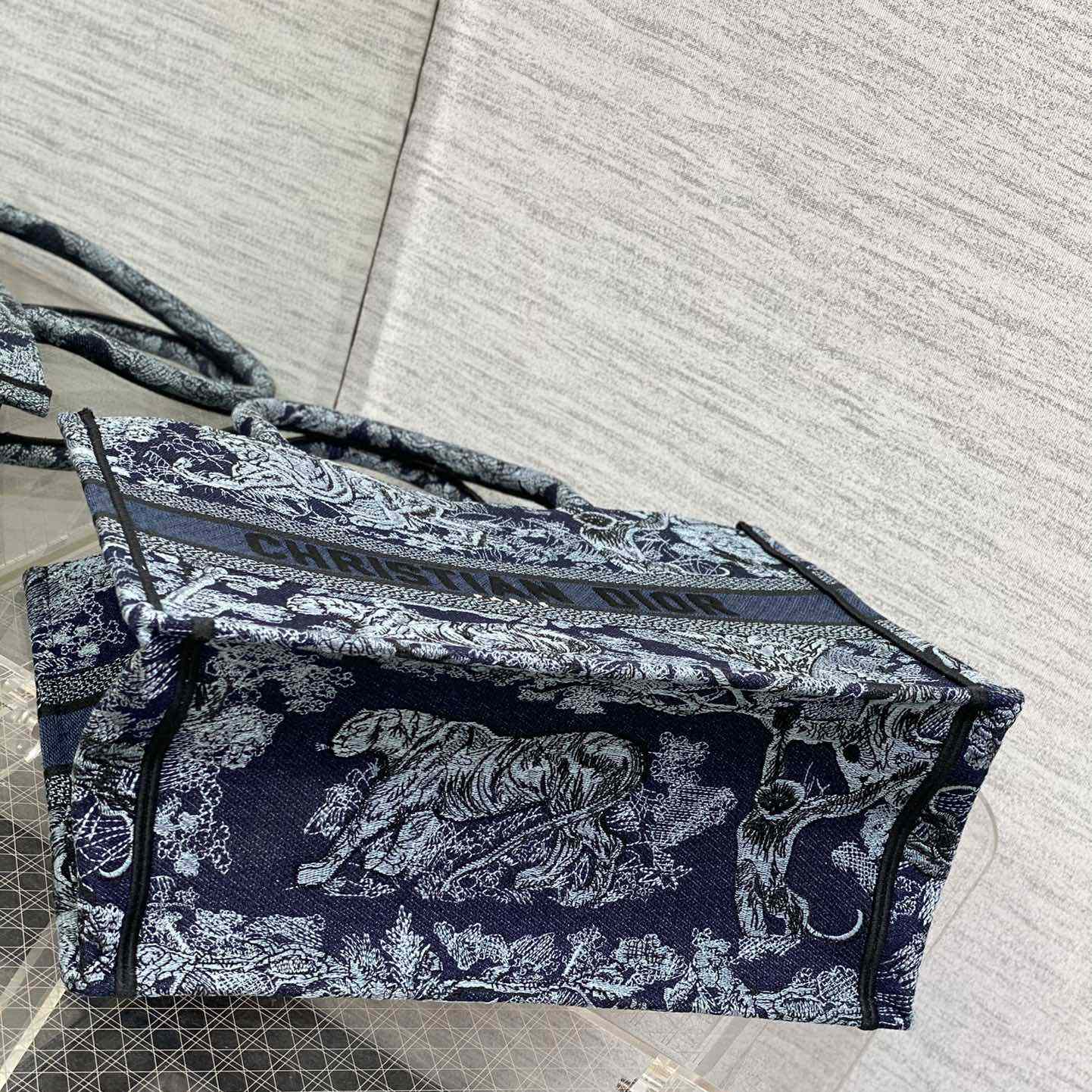 Dior Medium Dior Book Tote - 