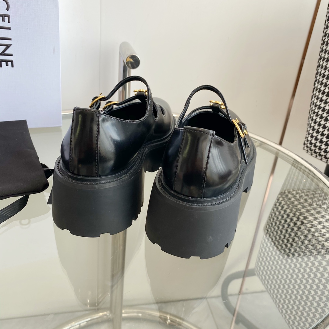 Celine Bulky Babies Triomphe In Polished Bull Black - 