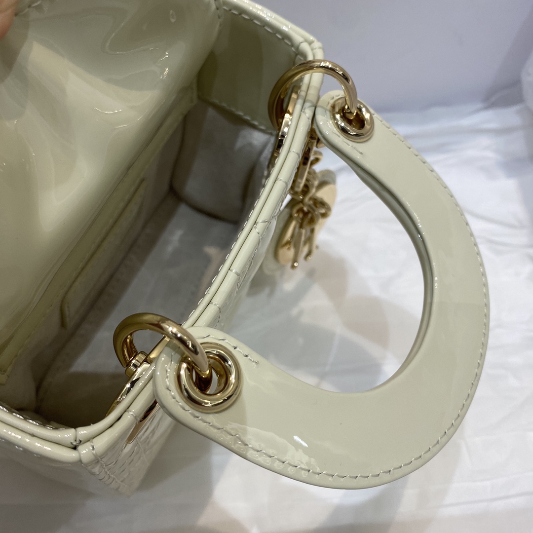 Dior Mini Lady Dior Bag(12*10*5cm) - DesignerGu