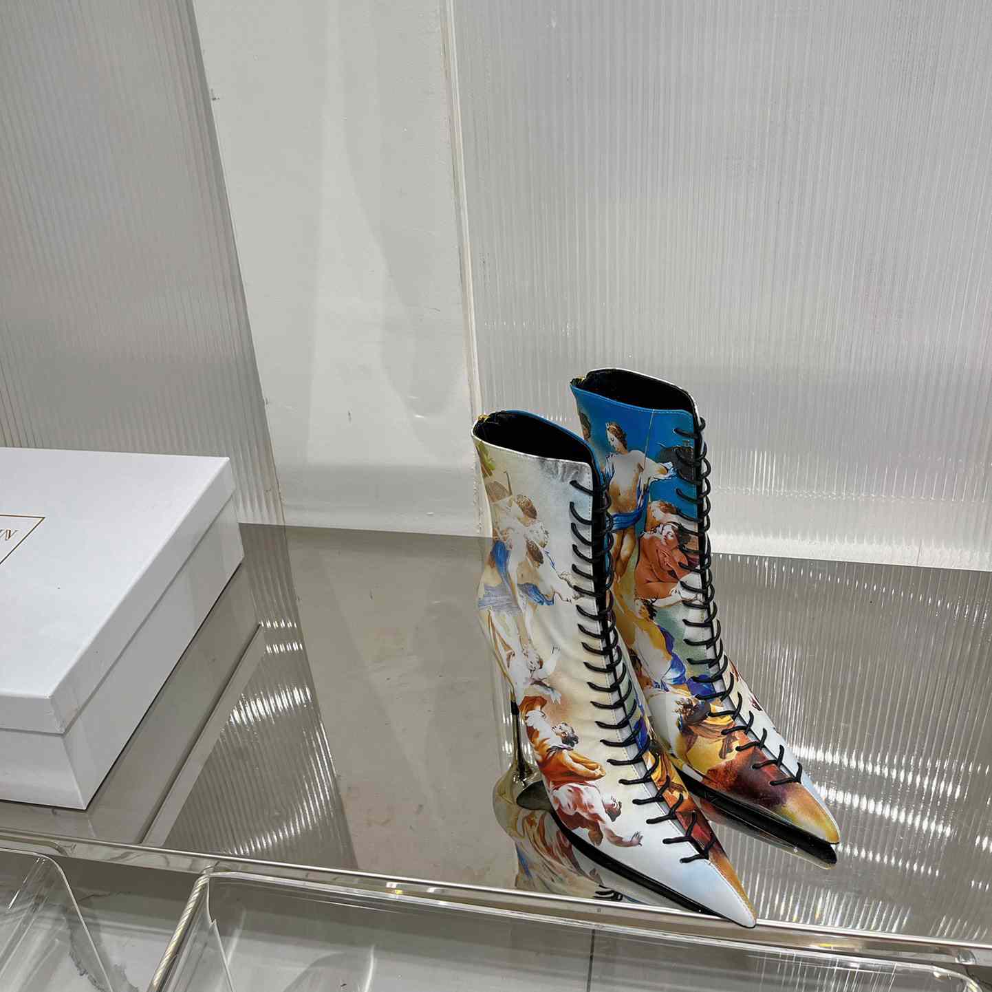 Balmain Uria Ankle Boots In Sky Print Leather - 