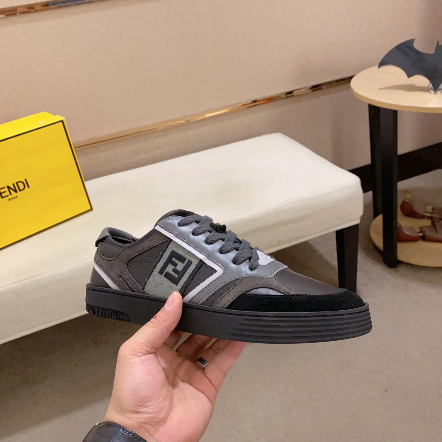 Fendi Step Black Leather Low-tops Sneakers - 